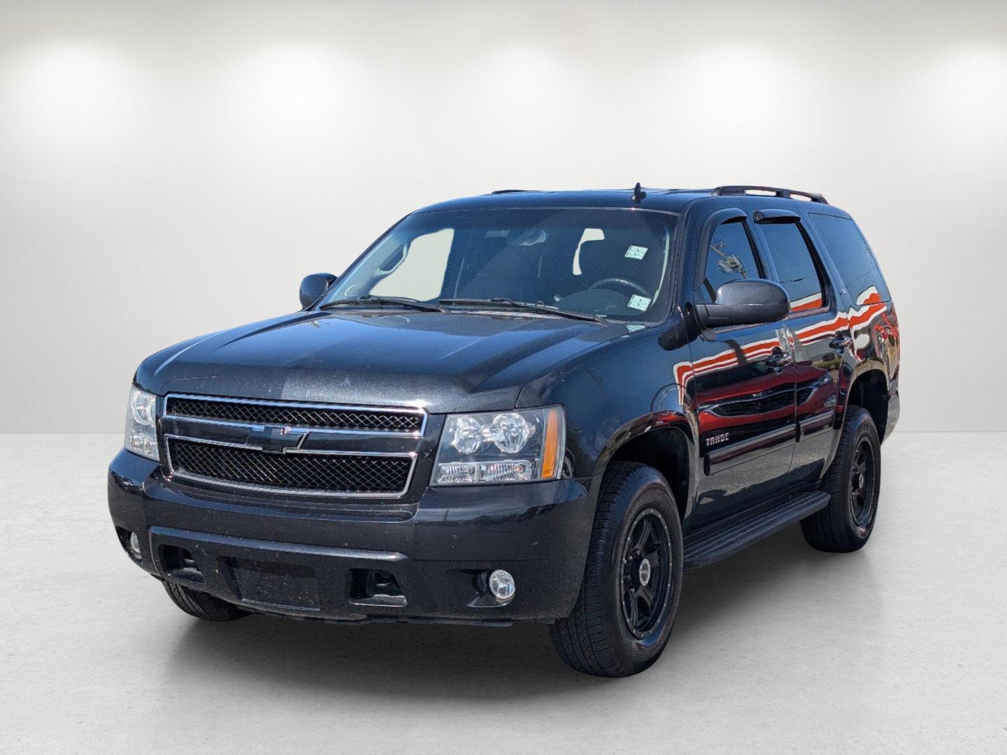 2012 /Ebony Chevrolet Tahoe LT (1GNSKBE02CR) with an Gas/Ethanol V8 5.3L/323 engine, 6-Speed Automatic w/OD transmission, located at 3959 U.S. 80 W, Phenix City, AL, 36870, (334) 297-4885, 32.469296, -85.135185 - 2012 Chevrolet Tahoe LT - Photo#1