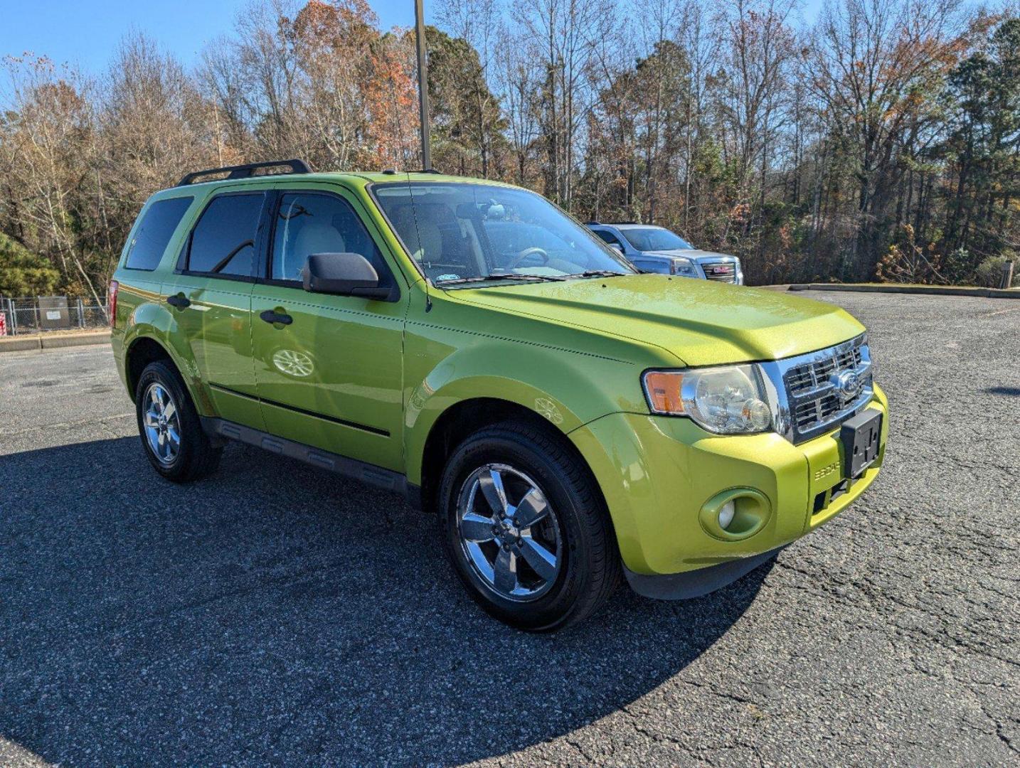 2012 Ford Escape XLT (1FMCU0DG8CK) with an Gas/Ethanol V6 3.0L/181 engine, 6-Speed Automatic transmission, located at 3959 U.S. 80 W, Phenix City, AL, 36870, (334) 297-4885, 32.469296, -85.135185 - 2012 Ford Escape XLT - Photo#2