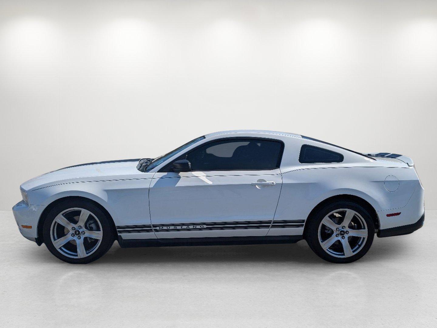 2012 Ford Mustang V6 Premium (1ZVBP8AM8C5) with an Gas V6 3.7L/227 engine, located at 521 Old Farm Lane Rd, Prattville, AL, 36066, (334) 325-1505, 32.482460, -86.416367 - 2012 Ford Mustang V6 Premium - Photo#7