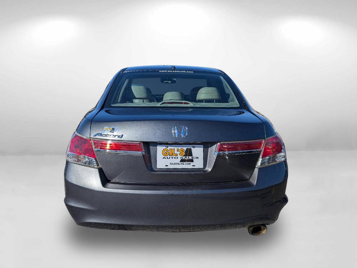 2012 Honda Accord Sdn EX-L (1HGCP2F83CA) with an Gas I4 2.4L/144 engine, 5-Speed Automatic transmission, located at 1430 Gateway Drive, Opelika, AL, 36801, (334) 239-0944, 32.637871, -85.409790 - 2012 Honda Accord Sdn EX-L - Photo#5