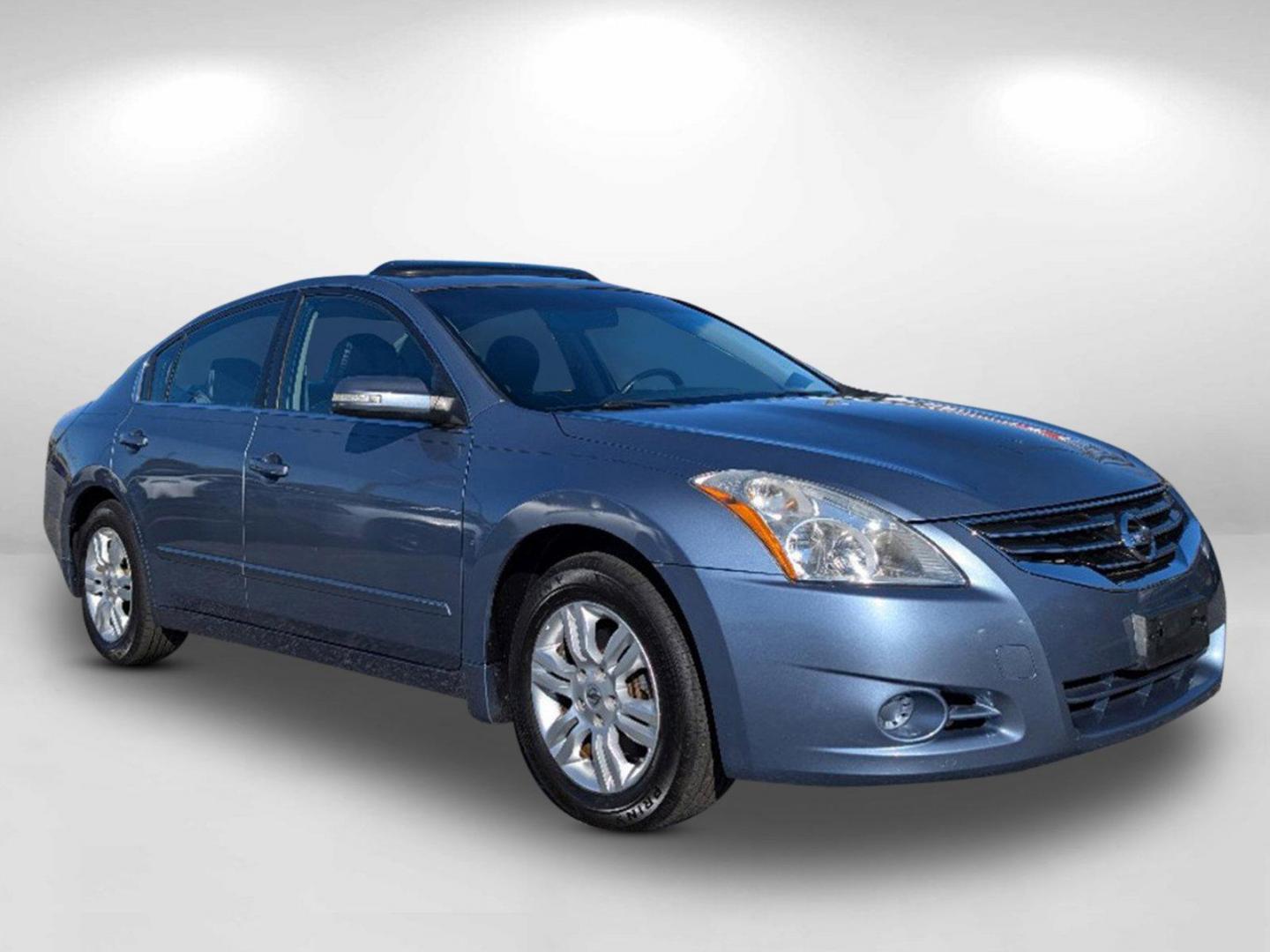 2012 /Charcoal Nissan Altima 2.5 SL (1N4AL2AP4CC) with an Gas I4 2.5L/ engine, 1-Speed Continuously Variable Ratio transmission, located at 804 22nd Ave, Phenix City, AL, 36870, (334) 297-1860, 32.484749, -85.024475 - 2012 Nissan Altima 2.5 SL - Photo#2