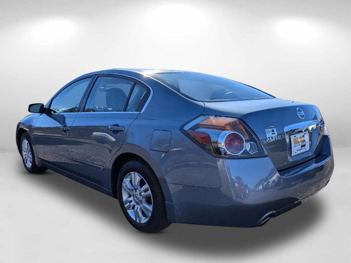 2012 /Charcoal Nissan Altima 2.5 SL (1N4AL2AP4CC) with an Gas I4 2.5L/ engine, 1-Speed Continuously Variable Ratio transmission, located at 804 22nd Ave, Phenix City, AL, 36870, (334) 297-1860, 32.484749, -85.024475 - 2012 Nissan Altima 2.5 SL - Photo#6