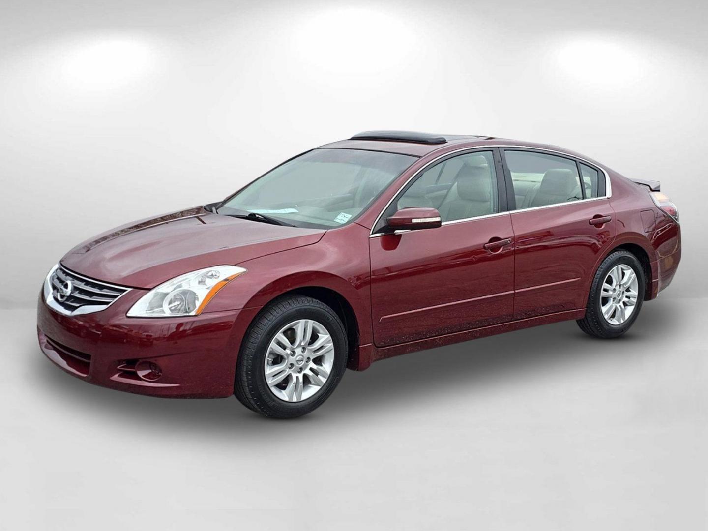 2012 /Blonde Nissan Altima 2.5 SL (1N4AL2AP9CC) with an Gas I4 2.5L/ engine, 1-Speed Continuously Variable Ratio transmission, located at 804 22nd Ave, Phenix City, AL, 36870, (334) 297-1860, 32.484749, -85.024475 - 2012 Nissan Altima 2.5 SL - Photo#0