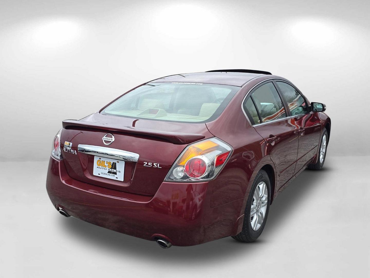 2012 /Blonde Nissan Altima 2.5 SL (1N4AL2AP9CC) with an Gas I4 2.5L/ engine, 1-Speed Continuously Variable Ratio transmission, located at 804 22nd Ave, Phenix City, AL, 36870, (334) 297-1860, 32.484749, -85.024475 - 2012 Nissan Altima 2.5 SL - Photo#4