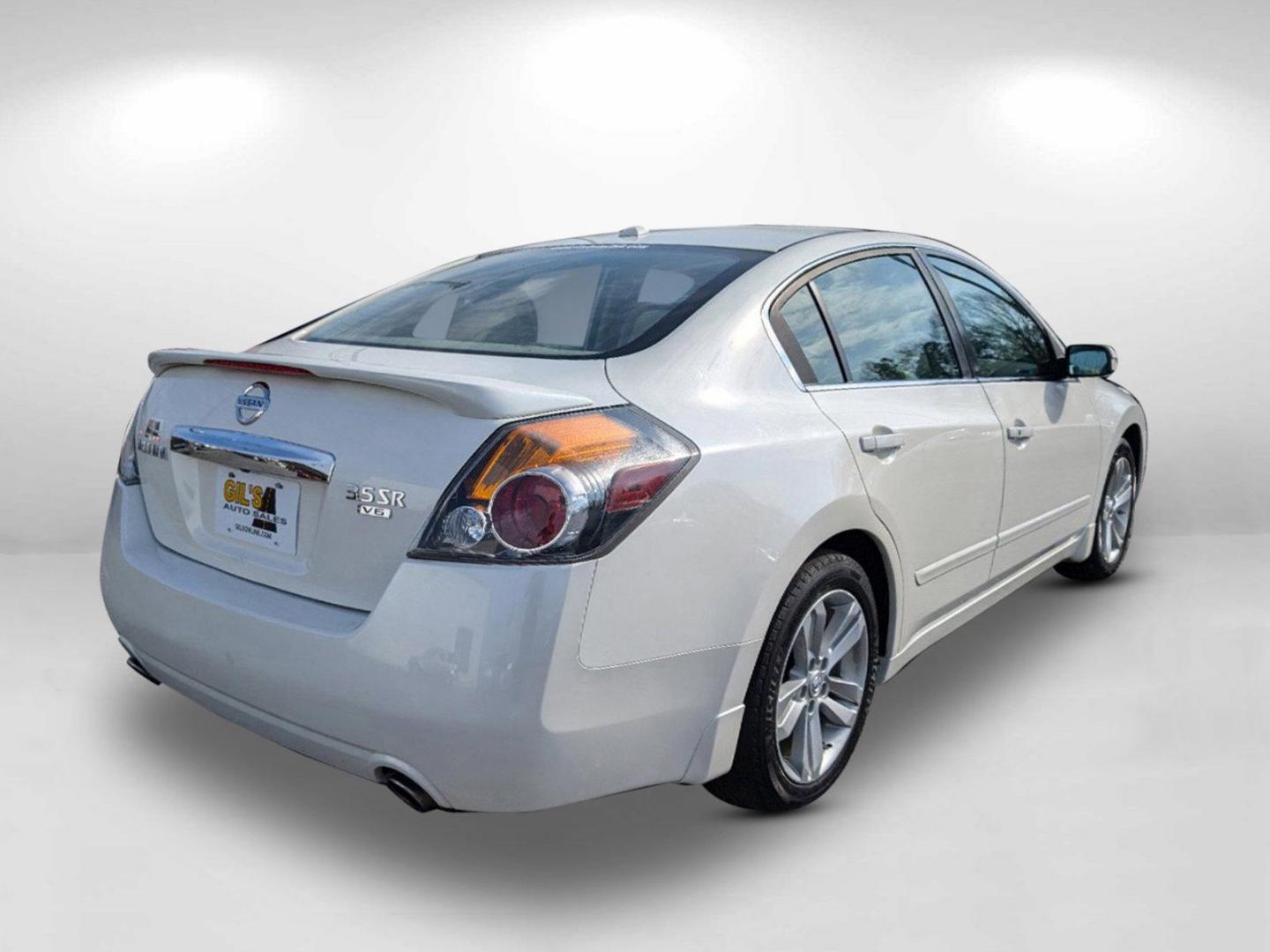 2012 /Blonde Nissan Altima 3.5 SR (1N4BL2AP7CC) with an Gas V6 3.5L/ engine, 1-Speed Continuously Variable Ratio transmission, located at 3959 U.S. 80 W, Phenix City, AL, 36870, (334) 297-4885, 32.469296, -85.135185 - 2012 Nissan Altima 3.5 SR - Photo#7