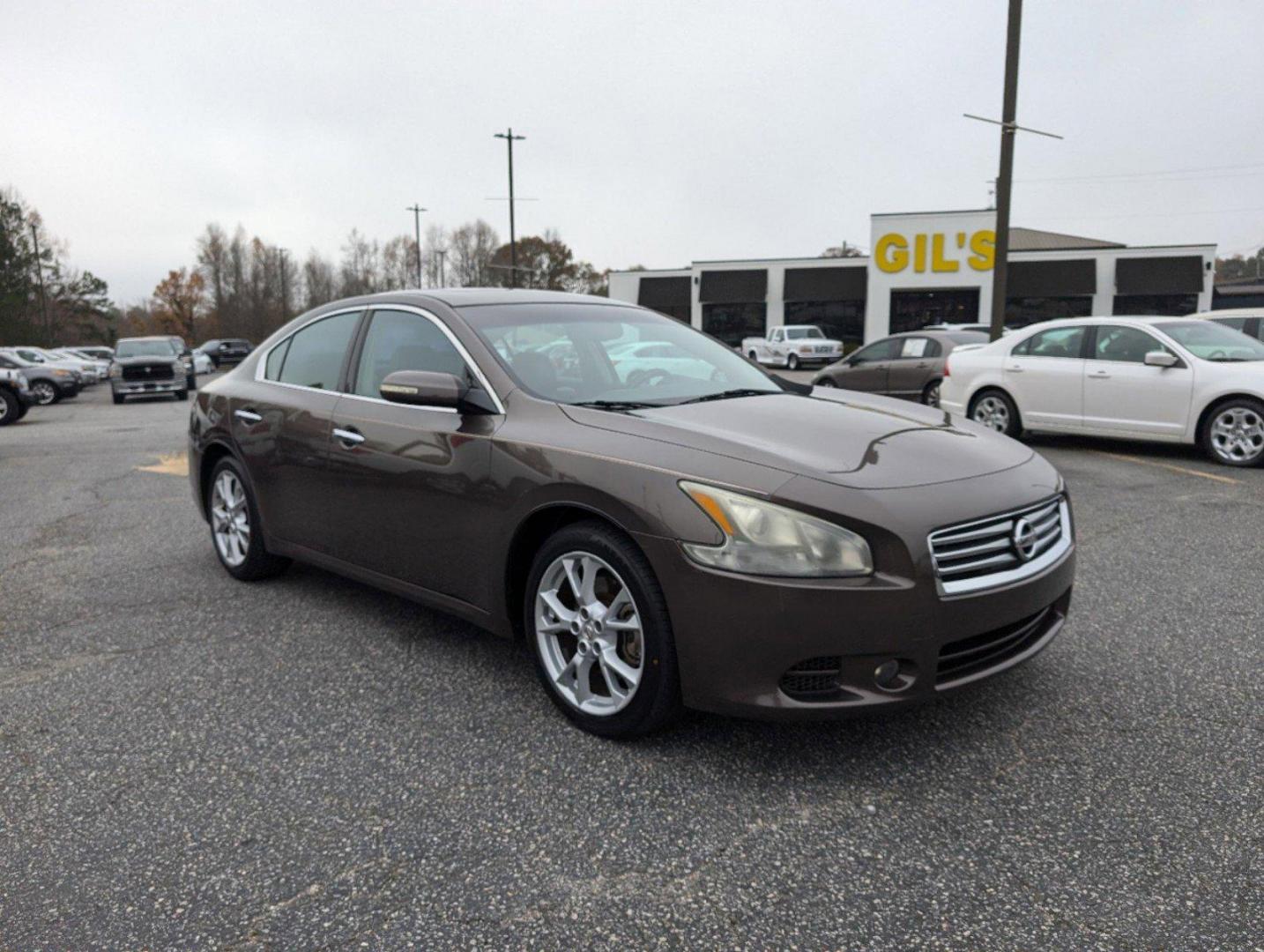 2012 /Charcoal Nissan Maxima 3.5 SV (1N4AA5AP2CC) with an Gas V6 3.5L/ engine, 1-Speed Continuously Variable transmission, located at 3959 U.S. 80 W, Phenix City, AL, 36870, (334) 297-4885, 32.469296, -85.135185 - 2012 Nissan Maxima 3.5 SV - Photo#3