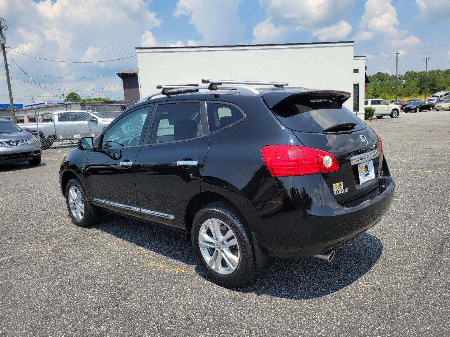 2012 Super Black /Black Nissan Rogue SV (JN8AS5MTXCW) with an Gas I4 2.5L/152 engine, 1-Speed Continuously variable ratio transmission, located at 7000 Northlake Connector, Columbus, GA, 31904, (706) 987-8085, 32.524975, -84.978134 - 2012 Nissan Rogue SV - Photo#7