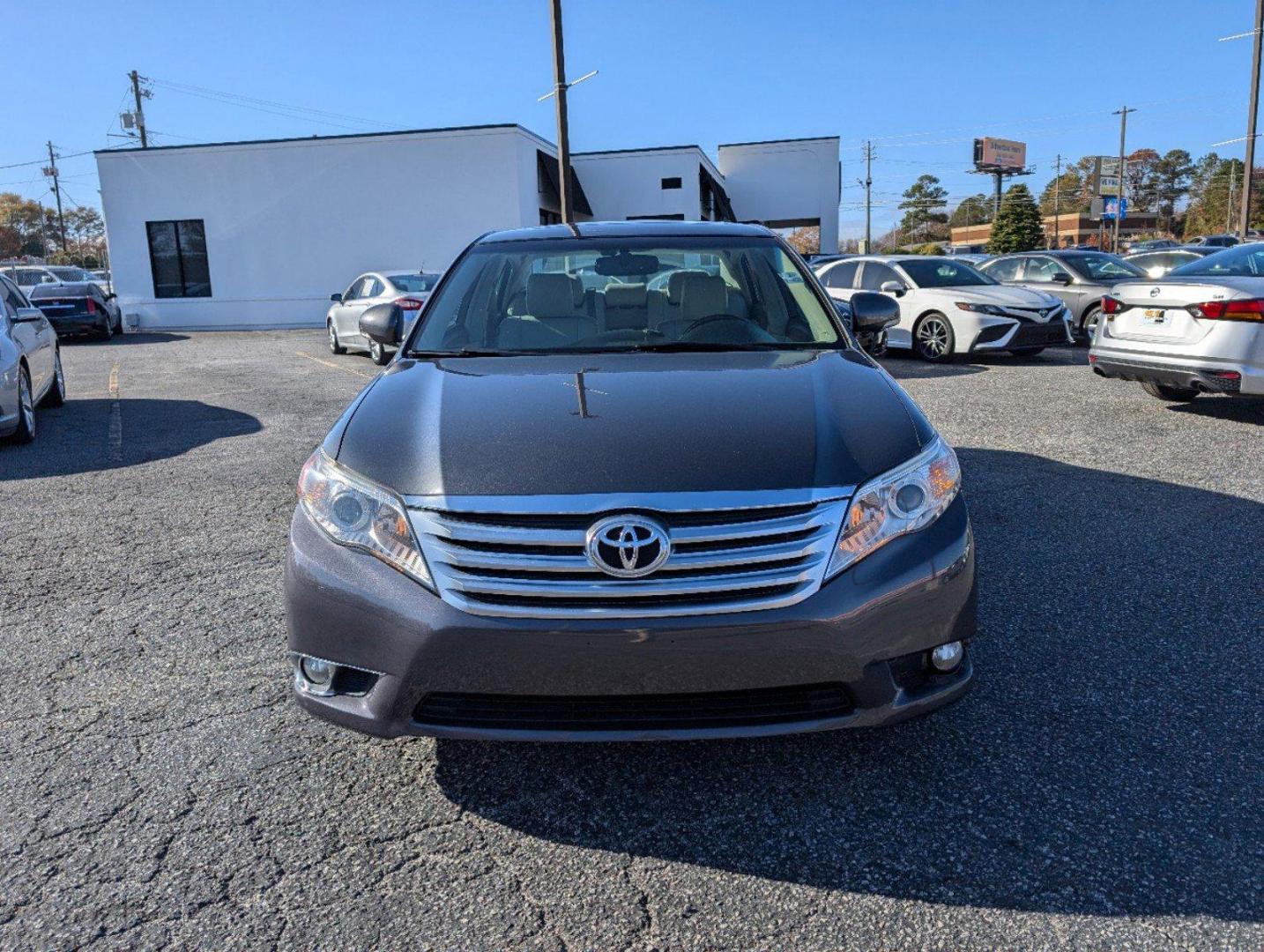 2012 Toyota Avalon (4T1BK3DB4CU) with an Gas V6 3.5L/211 engine, 6-Speed Automatic transmission, located at 3959 U.S. 80 W, Phenix City, AL, 36870, (334) 297-4885, 32.469296, -85.135185 - 2012 Toyota Avalon - Photo#1