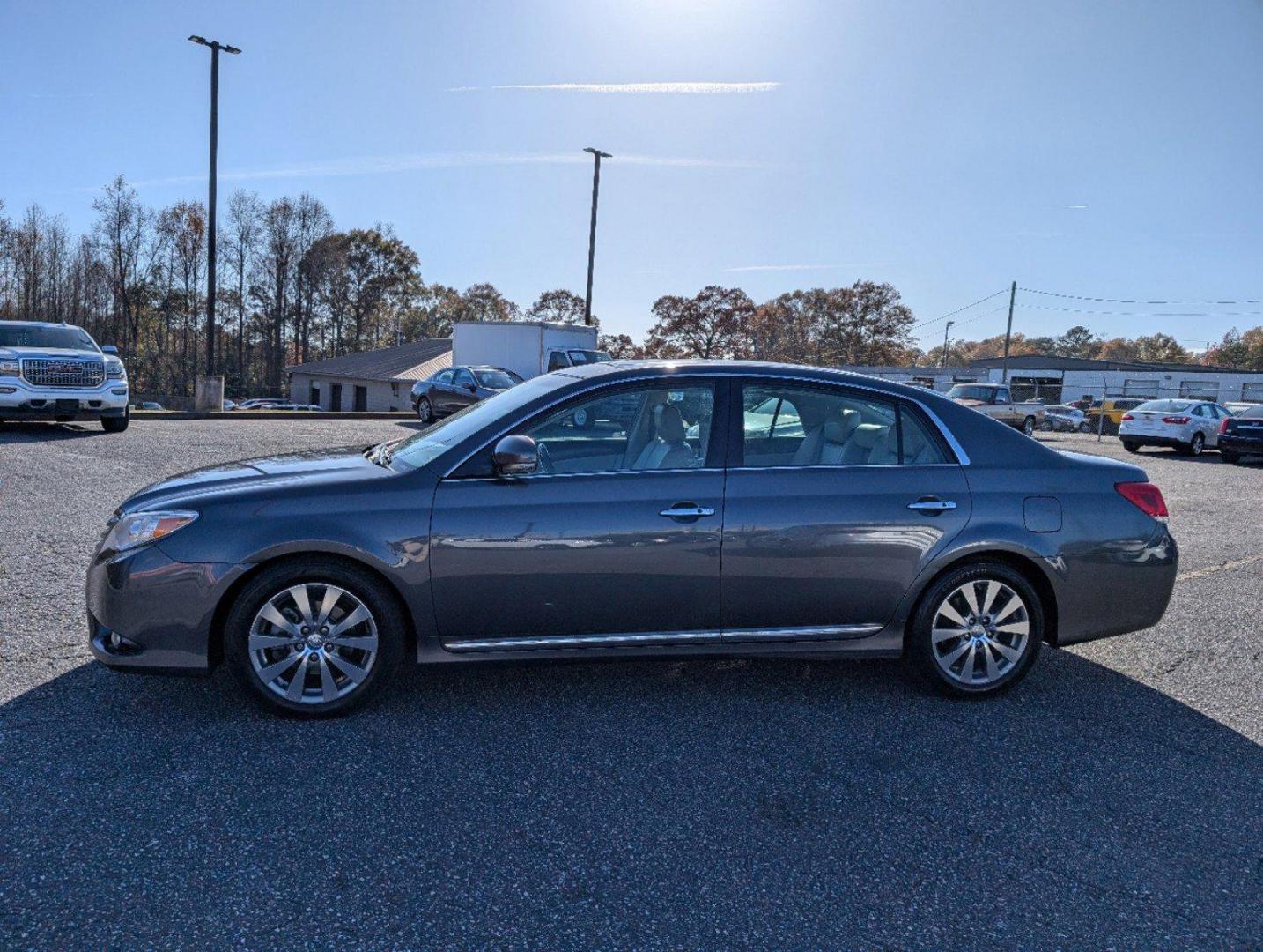 2012 Toyota Avalon (4T1BK3DB4CU) with an Gas V6 3.5L/211 engine, 6-Speed Automatic transmission, located at 3959 U.S. 80 W, Phenix City, AL, 36870, (334) 297-4885, 32.469296, -85.135185 - 2012 Toyota Avalon - Photo#7