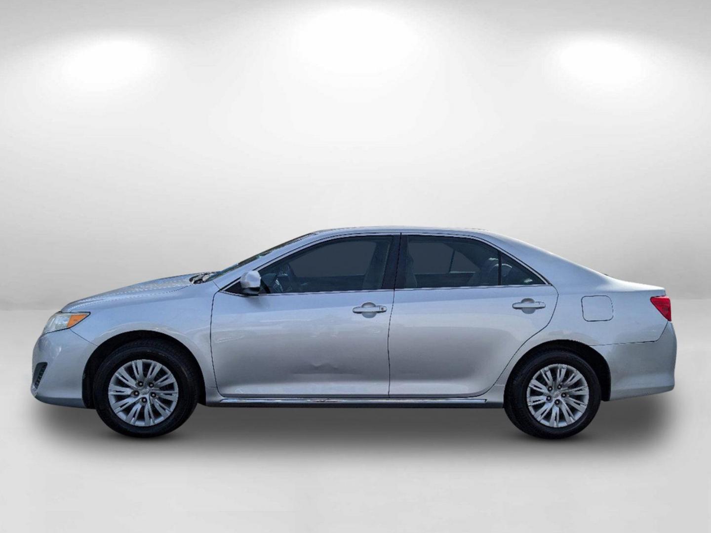 2012 Toyota Camry LE (4T1BF1FK2CU) with an Gas I4 2.5L/152 engine, 6-Speed Automatic w/Manual Shift transmission, located at 7000 Northlake Connector, Columbus, GA, 31904, (706) 987-8085, 32.524975, -84.978134 - 2012 Toyota Camry LE - Photo#7