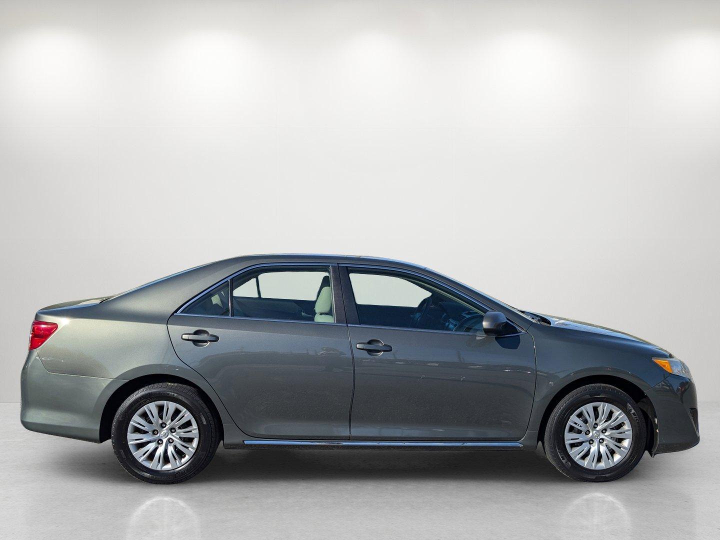 2012 Toyota Camry LE (4T1BF1FK7CU) with an Gas I4 2.5L/152 engine, 6-Speed Automatic w/manual shift transmission, located at 1430 Gateway Drive, Opelika, AL, 36801, (334) 239-0944, 32.637871, -85.409790 - 2012 Toyota Camry LE - Photo#3