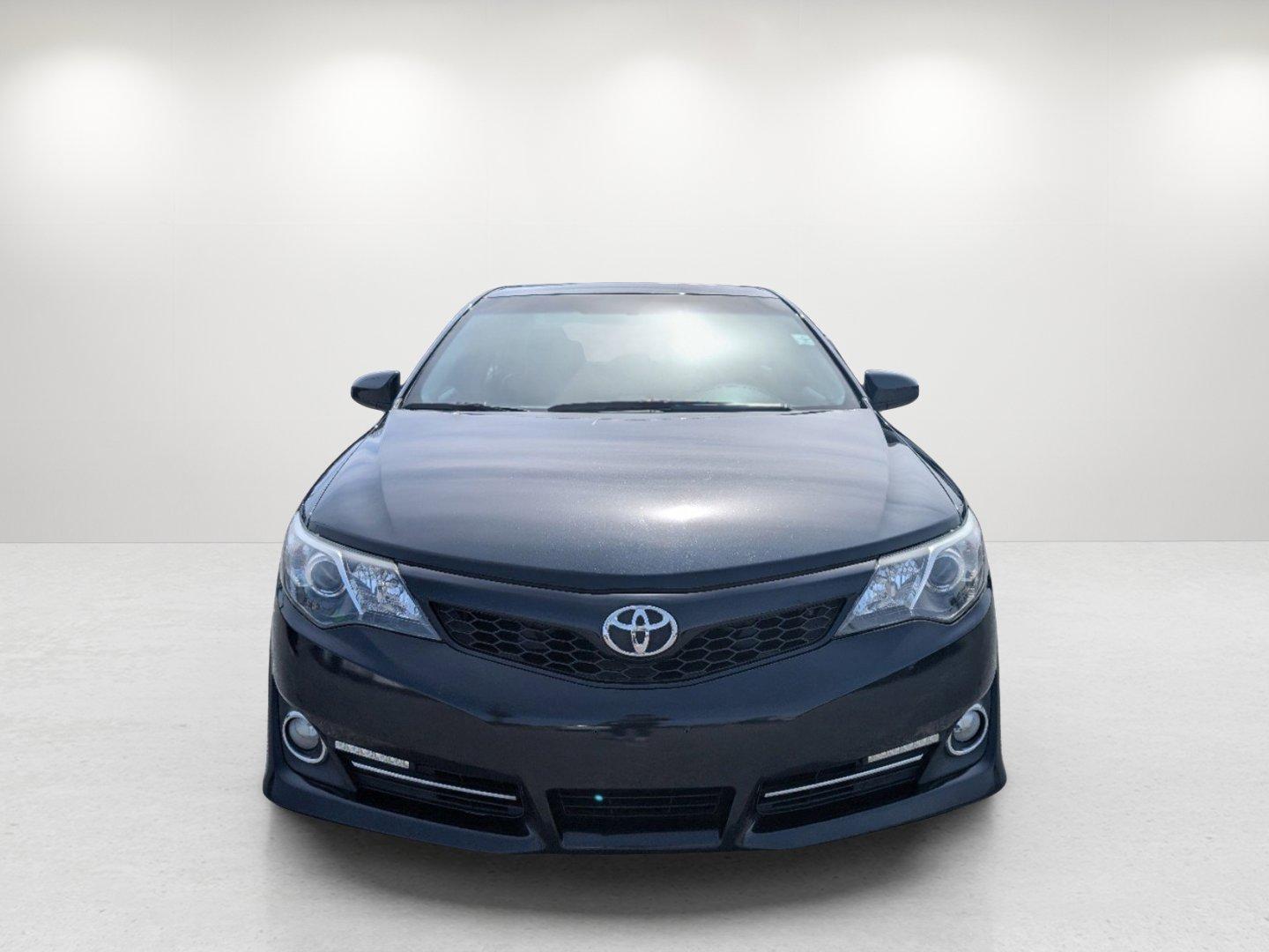 2012 Toyota Camry SE (4T1BF1FK6CU) with an Gas I4 2.5L/152 engine, 6-Speed Automatic w/Manual Shift transmission, located at 3959 U.S. 80 W, Phenix City, AL, 36870, (334) 297-4885, 32.469296, -85.135185 - 2012 Toyota Camry SE - Photo#1