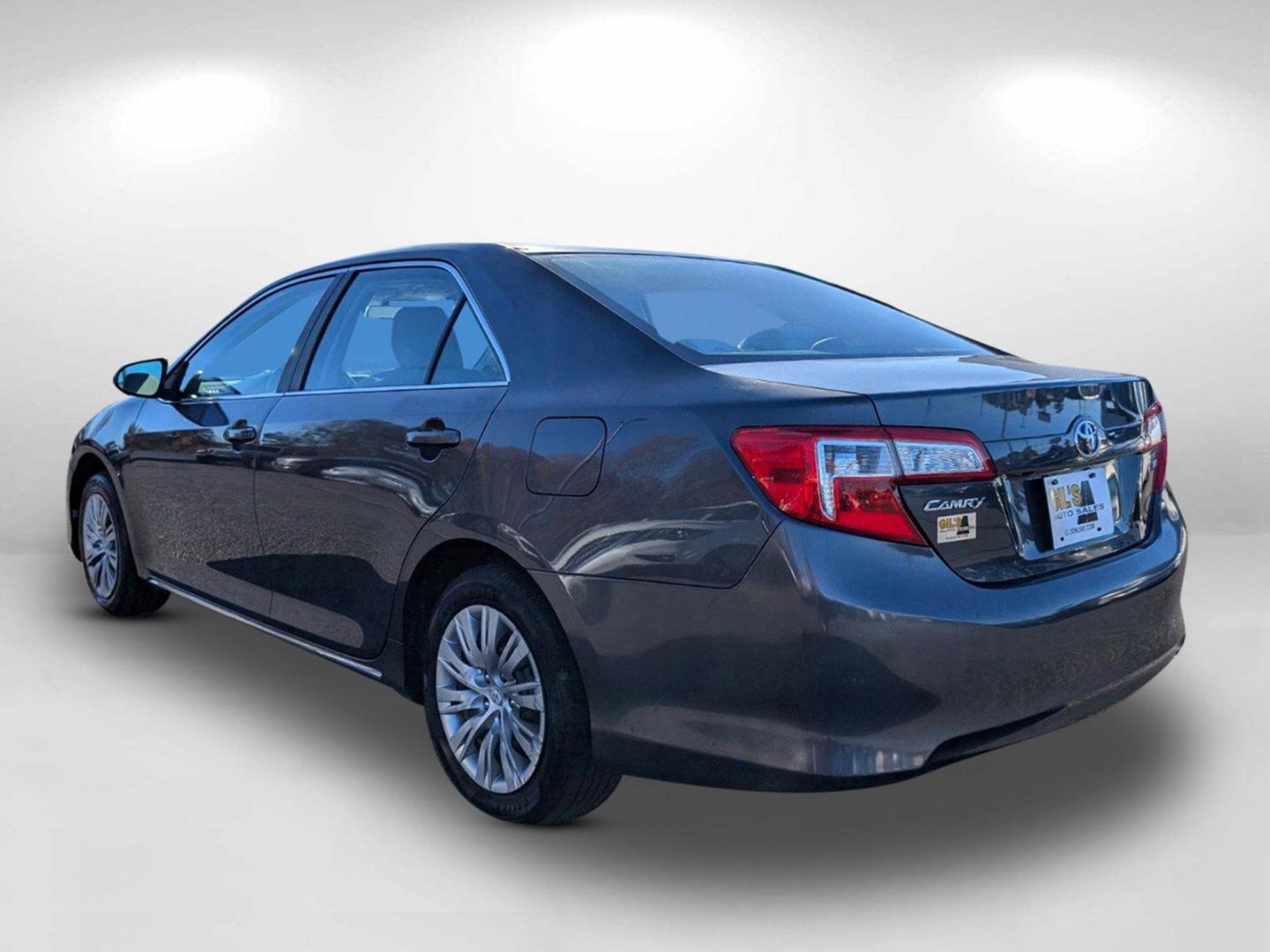 2012 Toyota Camry LE (4T1BF1FK9CU) with an Gas I4 2.5L/152 engine, 6-Speed Automatic w/Manual Shift transmission, located at 521 Old Farm Lane Rd, Prattville, AL, 36066, (334) 325-1505, 32.482460, -86.416367 - 2012 Toyota Camry LE - Photo#6