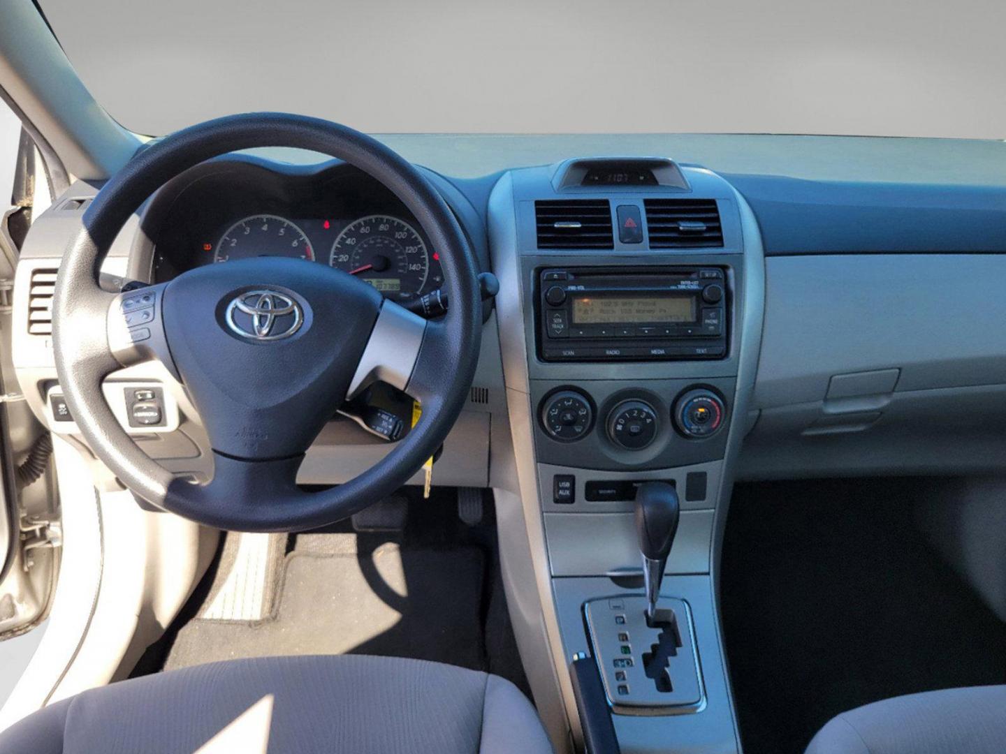 2012 Silver Toyota Corolla LE (JTDBU4EE8C9) with an Gas I4 1.8L/110 engine, 4-Speed Automatic transmission, located at 7000 Northlake Connector, Columbus, GA, 31904, (706) 987-8085, 32.524975, -84.978134 - 2012 Toyota Corolla LE - Photo#11