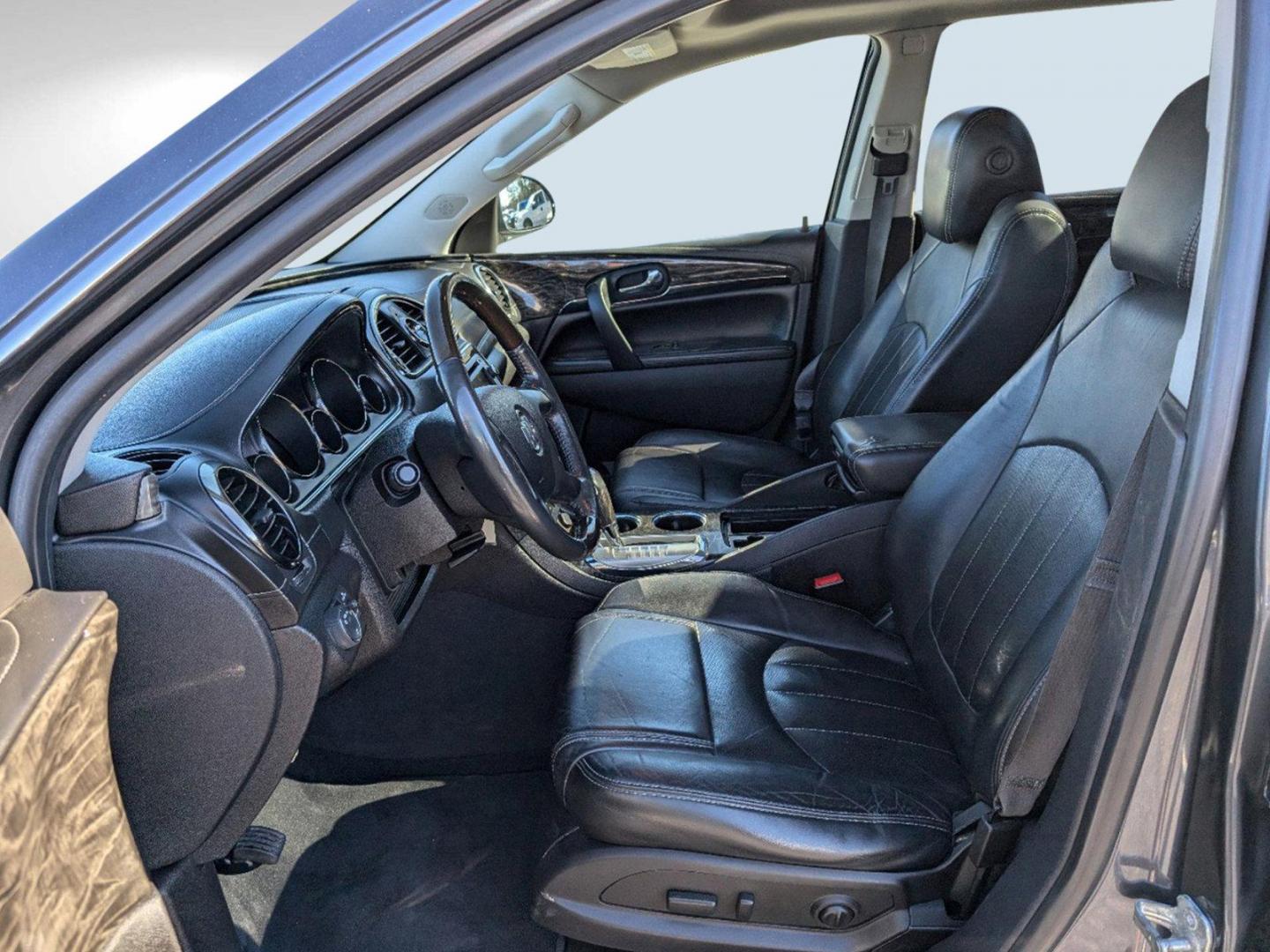 2013 /Ebony Buick Enclave Leather (5GAKRCKD7DJ) with an Gas V6 3.6L/217 engine, 6-Speed Automatic transmission, located at 5115 14th Ave., Columbus, GA, 31904, (706) 323-0345, 32.511494, -84.971046 - 2013 Buick Enclave Leather - Photo#9