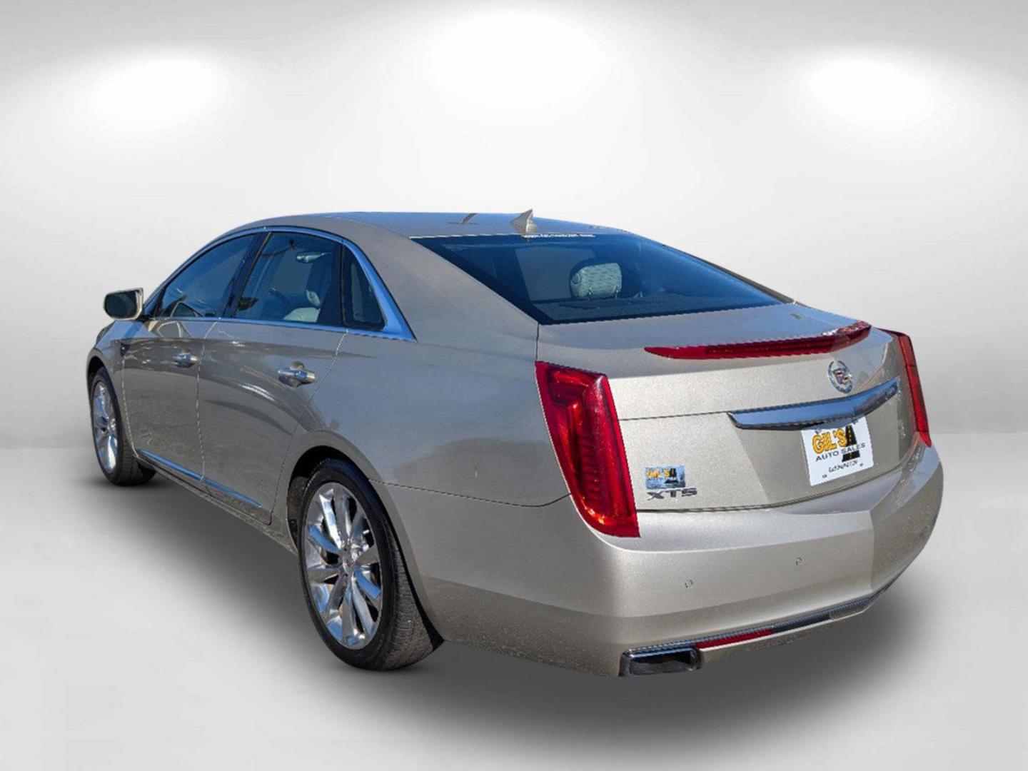 2013 /Shale/Cocoa Cadillac XTS Luxury (2G61P5S38D9) with an Gas V6 3.6L/215 engine, 6-Speed Automatic w/manual shift transmission, located at 3959 U.S. 80 W, Phenix City, AL, 36870, (334) 297-4885, 32.469296, -85.135185 - 2013 Cadillac XTS Luxury - Photo#8