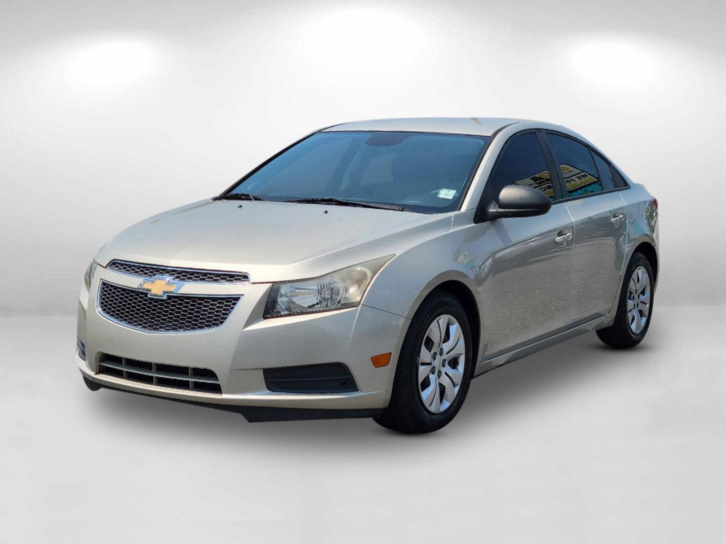 2013 Champagne Silver Metallic /Jet Black/Medium Titanium Chevrolet Cruze LS (1G1PA5SH9D7) with an Gas I4 1.8L/110 engine, 6-Speed Automatic transmission, located at 521 Old Farm Lane Rd, Prattville, AL, 36066, (334) 325-1505, 32.482460, -86.416367 - 2013 Chevrolet Cruze LS - Photo#0