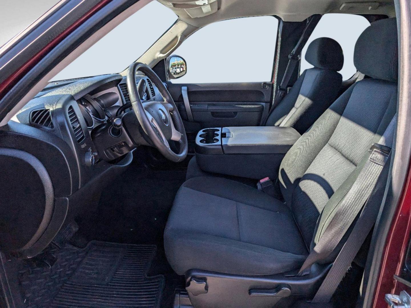 2013 /Ebony Chevrolet Silverado 1500 LT (1GCRKSEA3DZ) with an Gas/Ethanol V8 4.8L/293 engine, 4-Speed Automatic transmission, located at 3959 U.S. 80 W, Phenix City, AL, 36870, (334) 297-4885, 32.469296, -85.135185 - 2013 Chevrolet Silverado 1500 LT - Photo#12