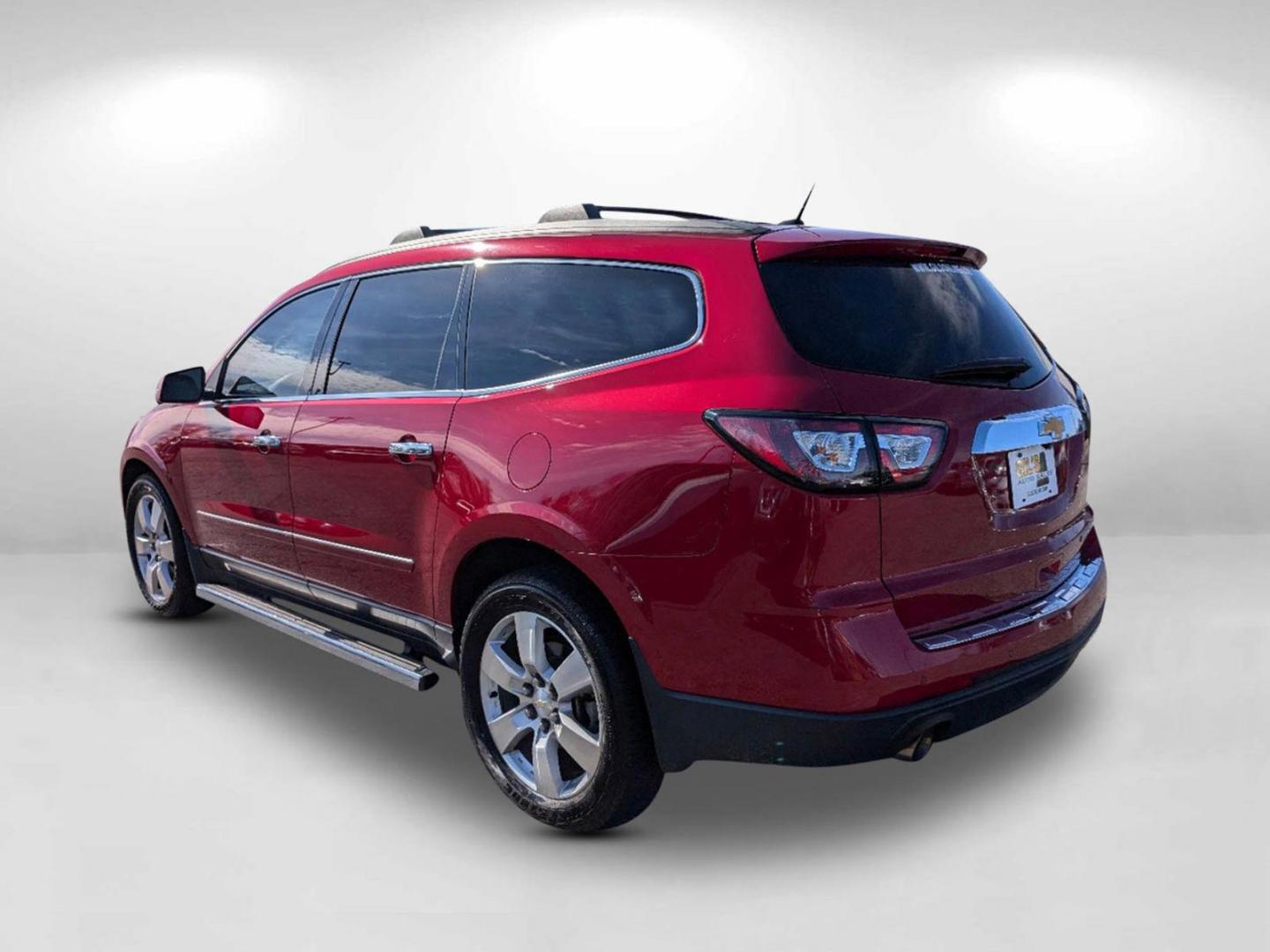 2013 /Dk Titanium/Lt Titanium Chevrolet Traverse LTZ (1GNKRLKDXDJ) with an Gas V6 3.6L/217 engine, 6-Speed Automatic transmission, located at 5115 14th Ave., Columbus, GA, 31904, (706) 323-0345, 32.511494, -84.971046 - 2013 Chevrolet Traverse LTZ - Photo#6