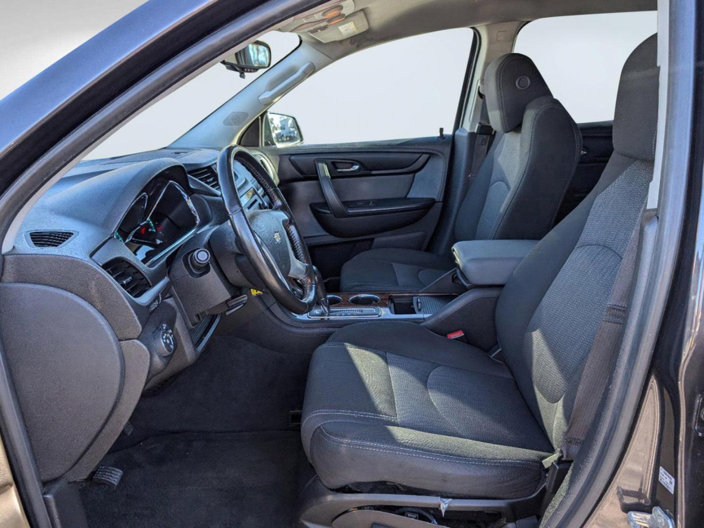 2013 /Ebony Chevrolet Traverse LT (1GNKRGKD6DJ) with an Gas V6 3.6L/217 engine, 6-Speed Automatic transmission, located at 804 22nd Ave, Phenix City, AL, 36870, (334) 297-1860, 32.484749, -85.024475 - 2013 Chevrolet Traverse LT - Photo#8