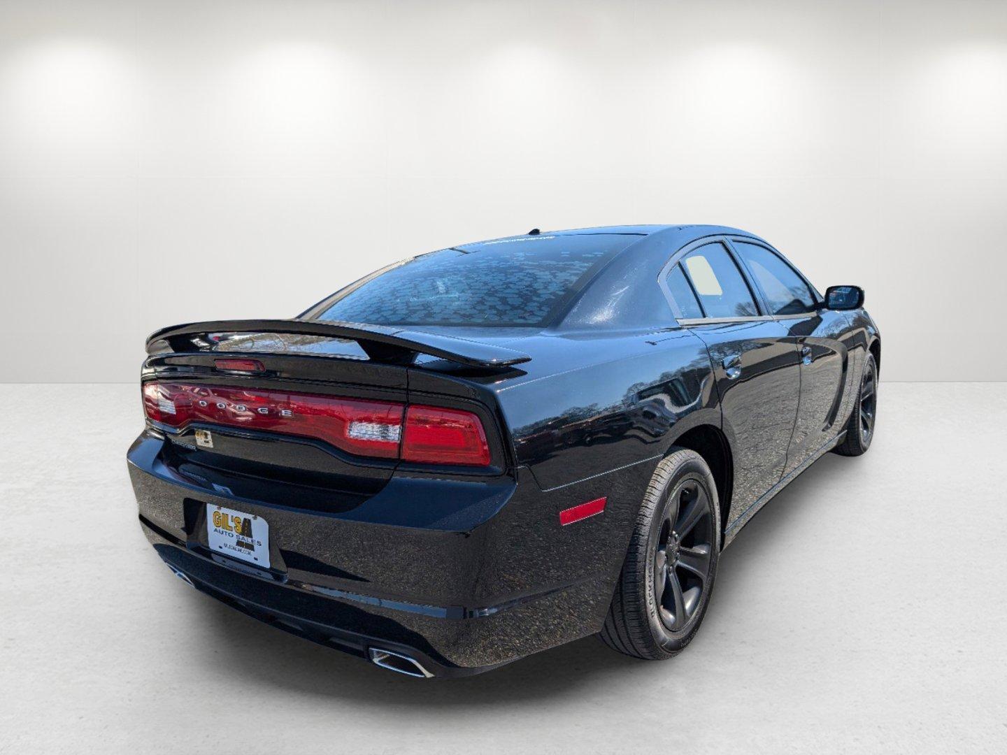 2013 /Black Interior Dodge Charger SE (2C3CDXBG9DH) with an Gas/Ethanol V6 3.6L/220 engine, 8-Speed Automatic transmission, located at 7000 Northlake Connector, Columbus, GA, 31904, (706) 987-8085, 32.524975, -84.978134 - 2013 Dodge Charger SE - Photo#4