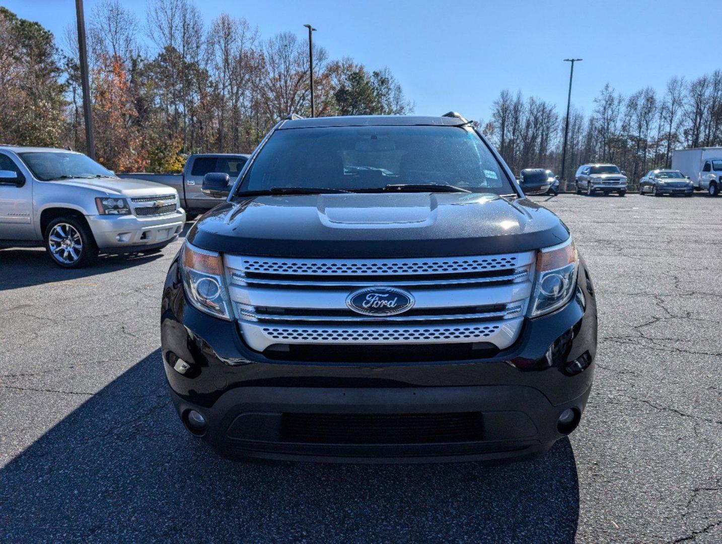 2013 Ford Explorer XLT (1FM5K8D8XDG) with an Gas V6 3.5L/213 engine, 6-Speed Automatic w/manual shift transmission, located at 3959 U.S. 80 W, Phenix City, AL, 36870, (334) 297-4885, 32.469296, -85.135185 - 2013 Ford Explorer XLT - Photo#1