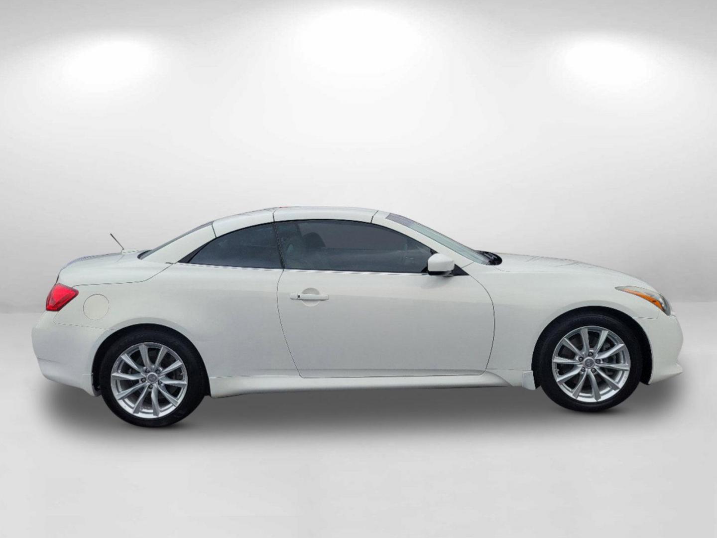 2013 Moonlight White /Wheat INFINITI G37 Convertible Base (JN1CV6FE7DM) with an Gas V6 3.7L/226 engine, 7-Speed Automatic w/OD transmission, located at 804 22nd Ave, Phenix City, AL, 36870, (334) 297-1860, 32.484749, -85.024475 - 2013 INFINITI G37 Convertible Base - Photo#2