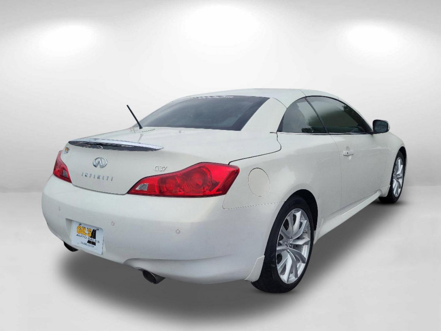 2013 Moonlight White /Wheat INFINITI G37 Convertible Base (JN1CV6FE7DM) with an Gas V6 3.7L/226 engine, 7-Speed Automatic w/OD transmission, located at 804 22nd Ave, Phenix City, AL, 36870, (334) 297-1860, 32.484749, -85.024475 - 2013 INFINITI G37 Convertible Base - Photo#3