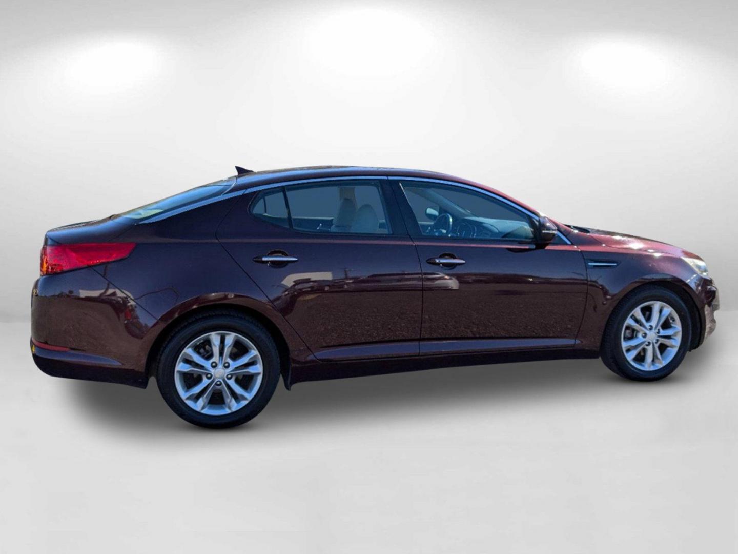 2013 /Beige Kia Optima EX (5XXGN4A73DG) with an Gas I4 2.4L/144 engine, 6-Speed Automatic w/manual shift transmission, located at 3959 U.S. 80 W, Phenix City, AL, 36870, (334) 297-4885, 32.469296, -85.135185 - 2013 Kia Optima EX - Photo#7