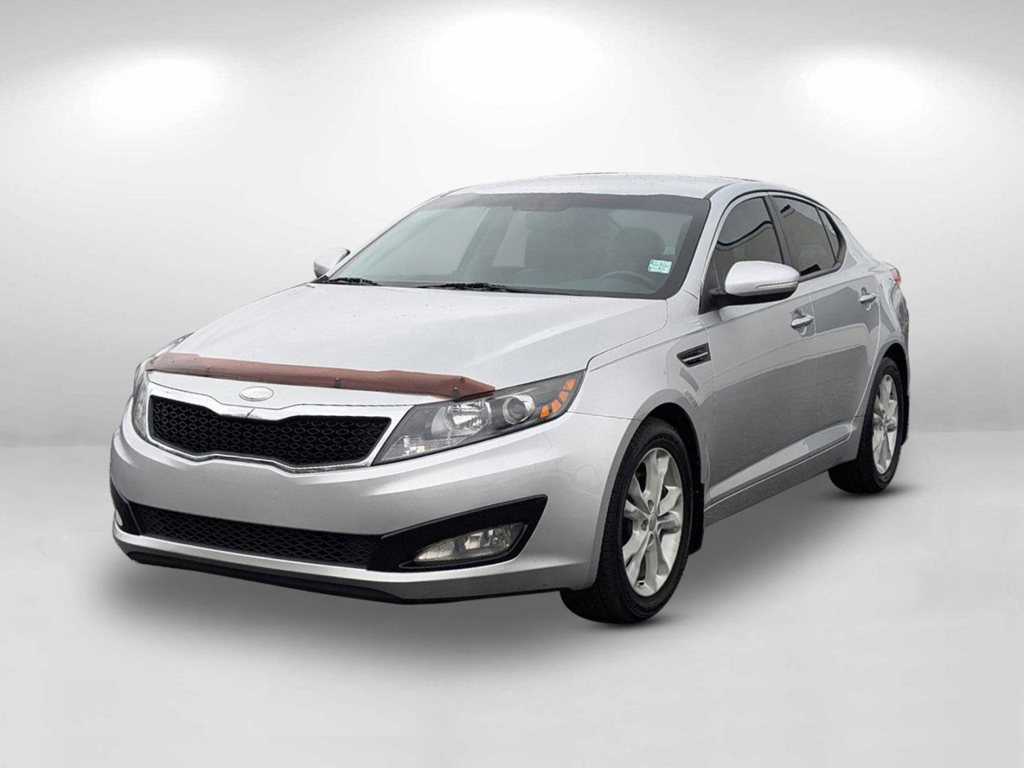 2013 /Gray Kia Optima EX (5XXGN4A71DG) with an Gas I4 2.4L/144 engine, 6-Speed Automatic w/manual shift transmission, located at 3959 U.S. 80 W, Phenix City, AL, 36870, (334) 297-4885, 32.469296, -85.135185 - 2013 Kia Optima EX - Photo#3