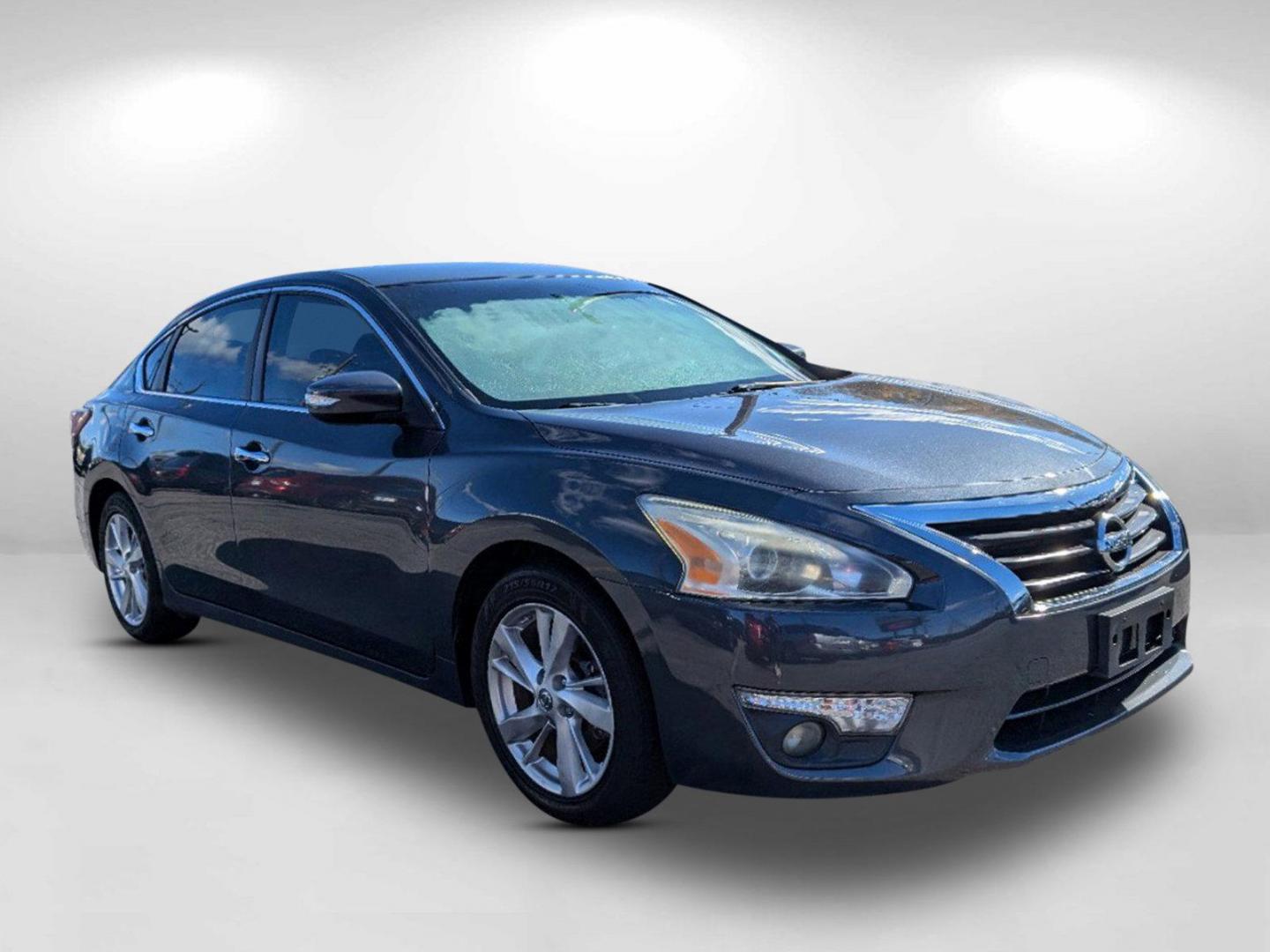 2013 /Charcoal Nissan Altima 2.5 SL (1N4AL3AP3DN) with an Gas I4 2.5L/152 engine, 1-Speed Continuously Variable Ratio transmission, located at 7000 Northlake Connector, Columbus, GA, 31904, (706) 987-8085, 32.524975, -84.978134 - 2013 Nissan Altima 2.5 SL - Photo#2