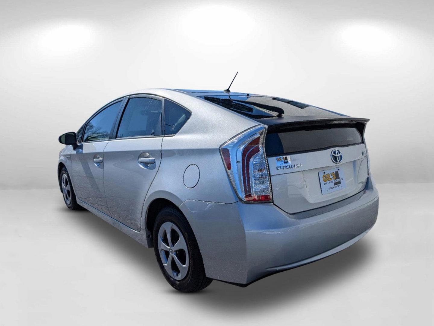 2013 Toyota Prius Five (JTDKN3DU8D0) with an Gas/Electric I4 1.8L/110 engine, 1-Speed Continuously Variable Ratio transmission, located at 1430 Gateway Drive, Opelika, AL, 36801, (334) 239-0944, 32.637871, -85.409790 - 2013 Toyota Prius Five - Photo#6