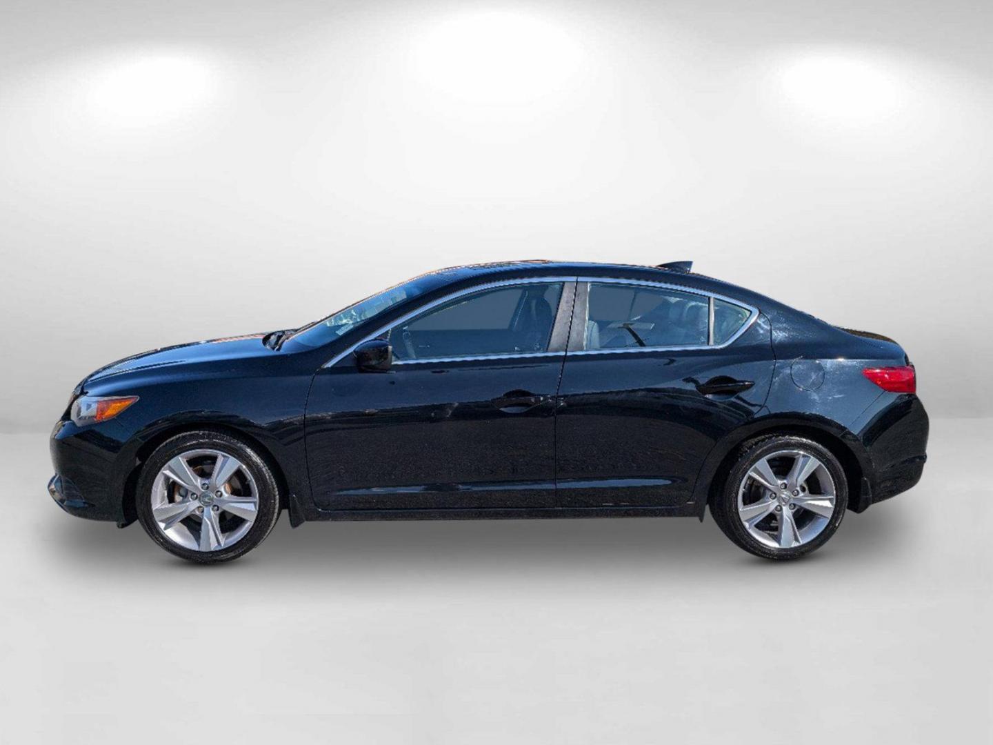 2014 Acura ILX Tech Pkg (19VDE1F74EE) with an Premium Unleaded I-4 2.0 L/122 engine, 5-Speed Automatic w/OD transmission, located at 521 Old Farm Lane Rd, Prattville, AL, 36066, (334) 325-1505, 32.482460, -86.416367 - 2014 Acura ILX Tech Pkg - Photo#7