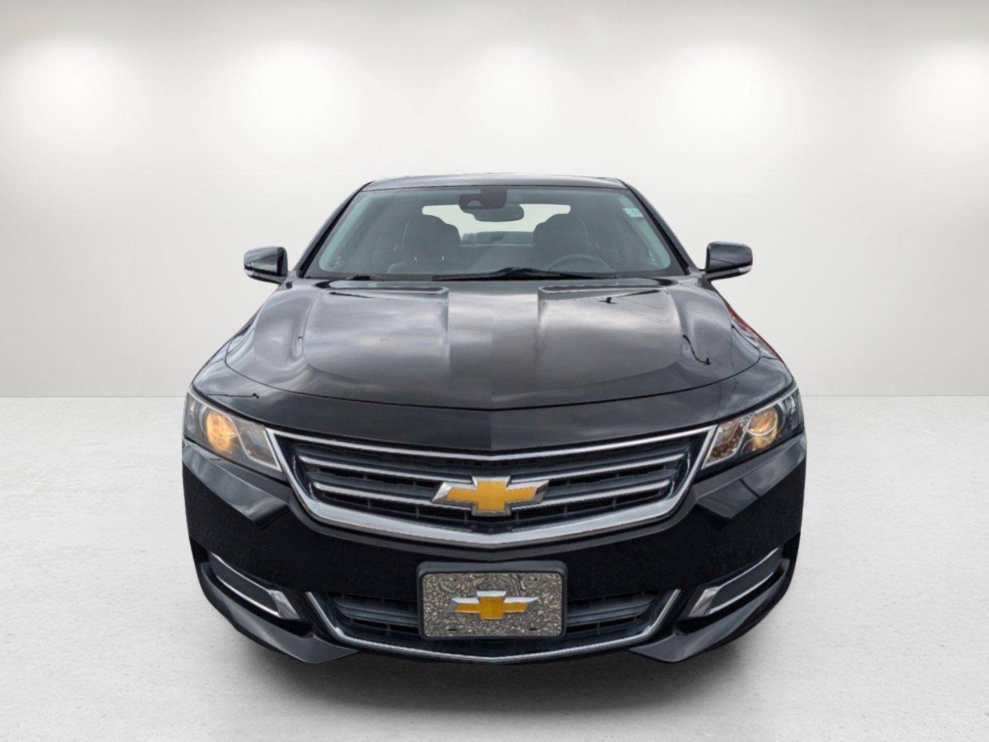 2014 /Jet Black Chevrolet Impala LT (1G1125S30EU) with an Gas/Ethanol V6 3.6L/217 engine, 6-Speed Automatic transmission, located at 1430 Gateway Drive, Opelika, AL, 36801, (334) 239-0944, 32.637871, -85.409790 - 2014 Chevrolet Impala LT - Photo#1