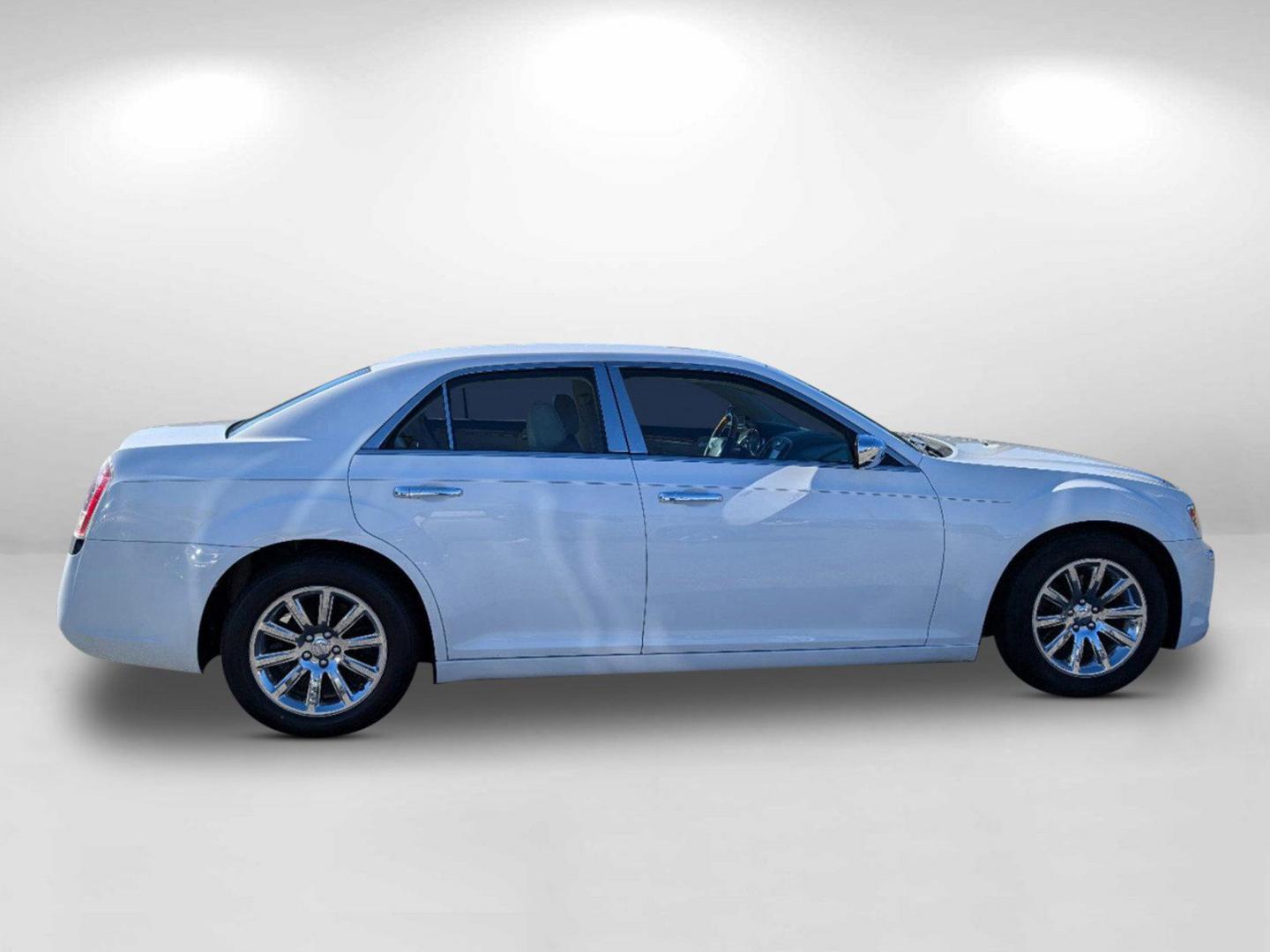 2014 /Lt Frost/Dk Frost Beige Chrysler 300 300C (2C3CCAEG5EH) with an Regular Unleaded V-6 3.6 L/220 engine, 8-Speed Automatic w/OD transmission, located at 3959 U.S. 80 W, Phenix City, AL, 36870, (334) 297-4885, 32.469296, -85.135185 - 2014 Chrysler 300 300C - Photo#5