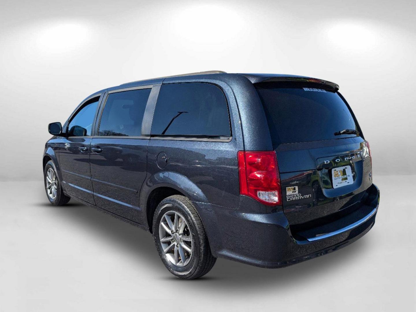 2014 /Black Dodge Grand Caravan R/T (2C4RDGEG7ER) with an Regular Unleaded V-6 3.6 L/220 engine, 6-Speed Multi-Speed Automatic w/OD transmission, located at 1430 Gateway Drive, Opelika, AL, 36801, (334) 239-0944, 32.637871, -85.409790 - 2014 Dodge Grand Caravan R/T - Photo#6