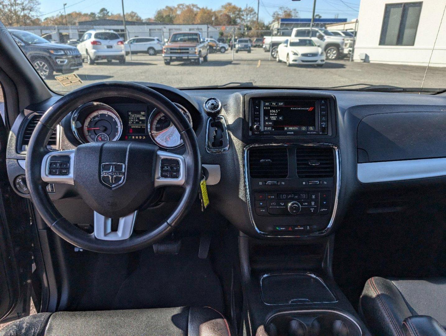 2014 /Black Dodge Grand Caravan R/T (2C4RDGEG7ER) with an Regular Unleaded V-6 3.6 L/220 engine, 6-Speed Multi-Speed Automatic w/OD transmission, located at 3959 U.S. 80 W, Phenix City, AL, 36870, (334) 297-4885, 32.469296, -85.135185 - 2014 Dodge Grand Caravan R/T - Photo#12