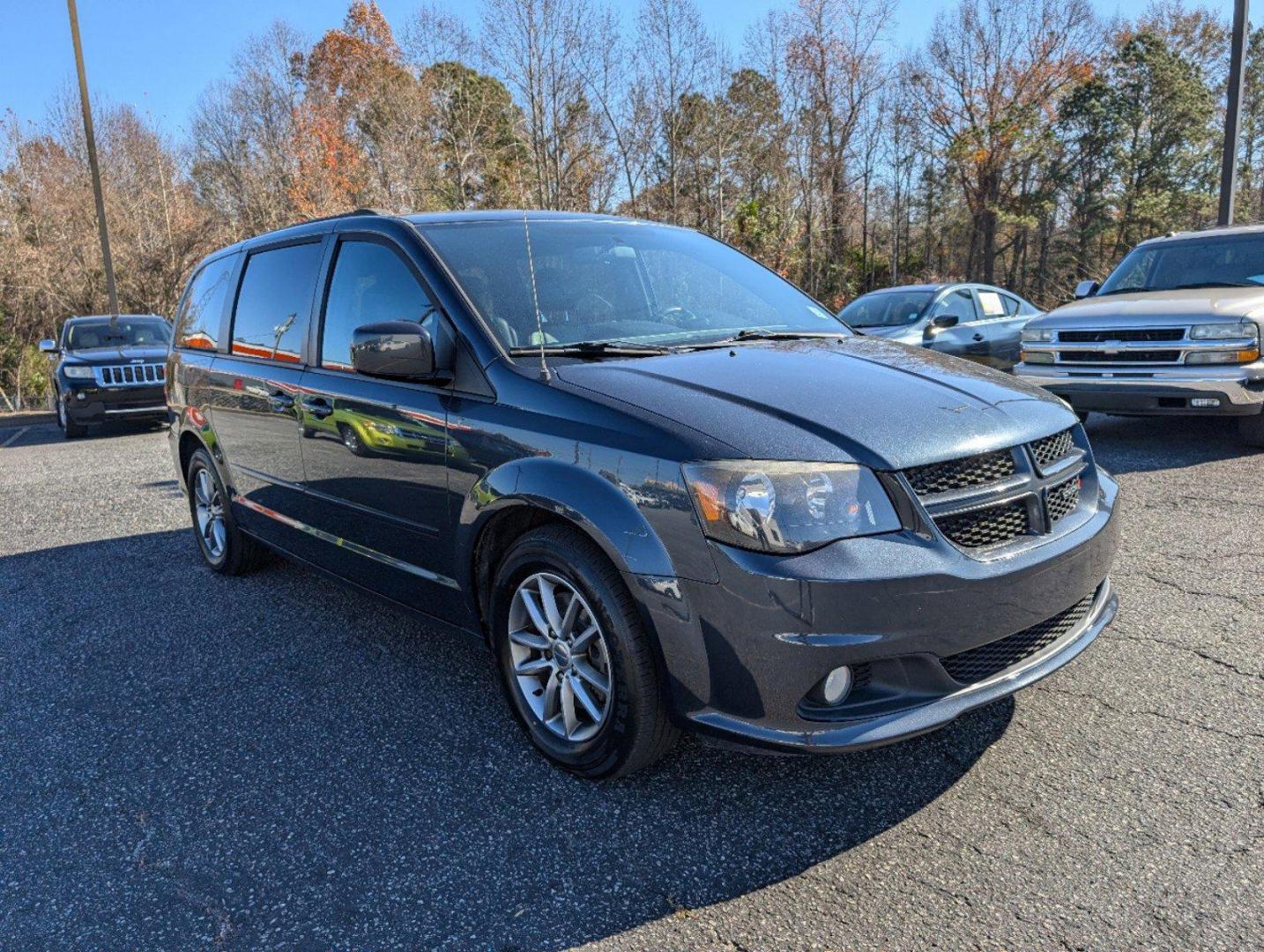 2014 /Black Dodge Grand Caravan R/T (2C4RDGEG7ER) with an Regular Unleaded V-6 3.6 L/220 engine, 6-Speed Multi-Speed Automatic w/OD transmission, located at 3959 U.S. 80 W, Phenix City, AL, 36870, (334) 297-4885, 32.469296, -85.135185 - 2014 Dodge Grand Caravan R/T - Photo#2