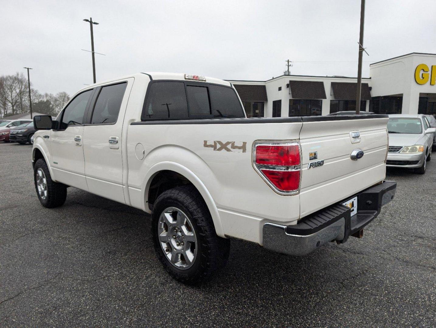 2014 Ford F-150 Lariat (1FTFW1ET2EF) with an Twin Turbo Regular Unleaded V-6 3.5 L/213 engine, 6-Speed Automatic w/OD transmission, located at 3959 U.S. 80 W, Phenix City, AL, 36870, (334) 297-4885, 32.469296, -85.135185 - 2014 Ford F-150 Lariat - Photo#6