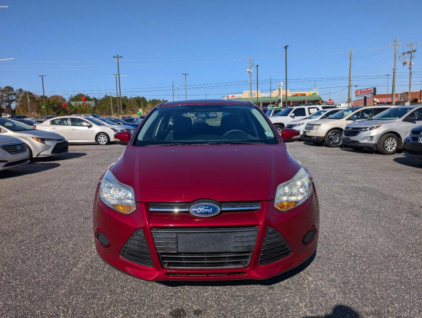 2014 Ford Focus SE (1FADP3K28EL) with an Regular Unleaded I-4 2.0 L/122 engine, located at 3959 U.S. 80 W, Phenix City, AL, 36870, (334) 297-4885, 32.469296, -85.135185 - 2014 Ford Focus SE - Photo#1