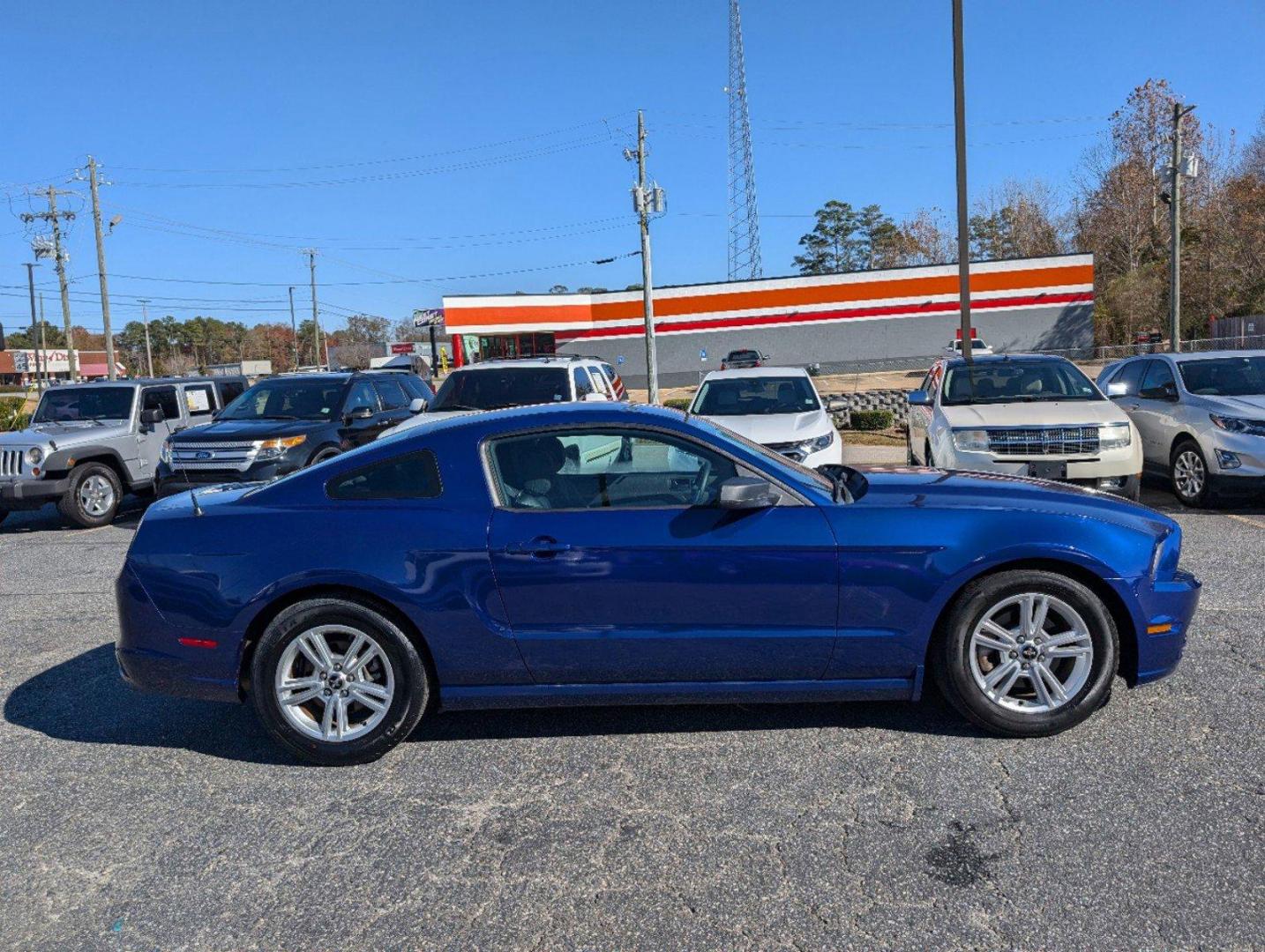 2014 Ford Mustang V6 (1ZVBP8AM4E5) with an Regular Unleaded V-6 3.7 L/228 engine, located at 3959 U.S. 80 W, Phenix City, AL, 36870, (334) 297-4885, 32.469296, -85.135185 - 2014 Ford Mustang V6 - Photo#3