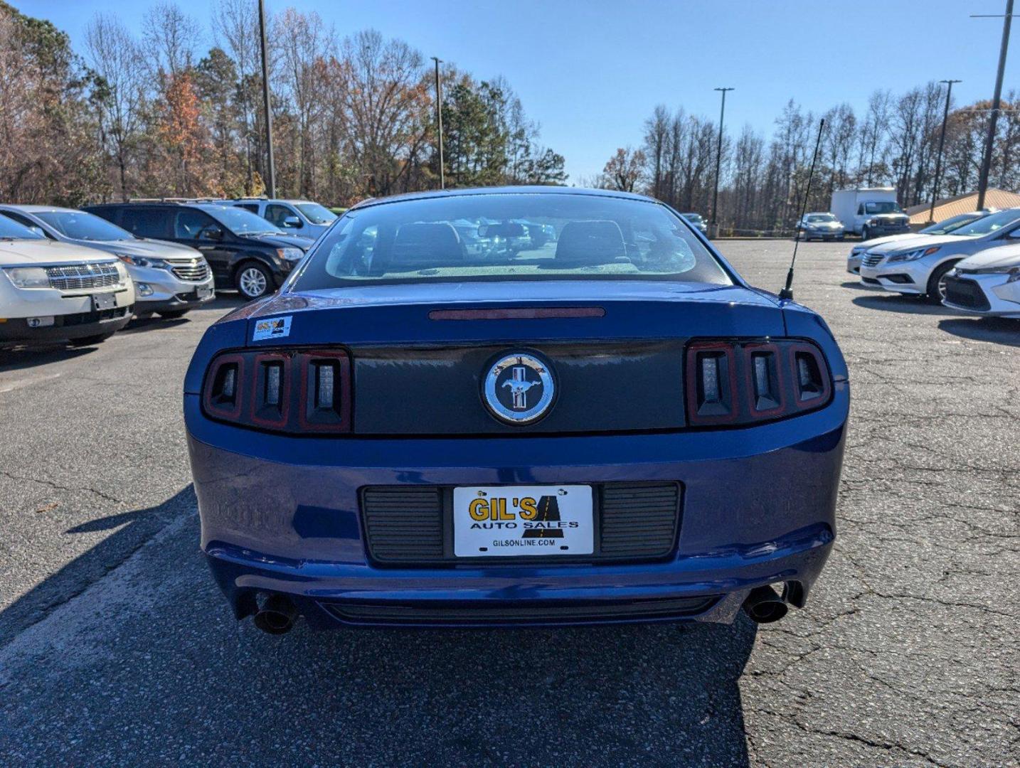 2014 Ford Mustang V6 (1ZVBP8AM4E5) with an Regular Unleaded V-6 3.7 L/228 engine, located at 3959 U.S. 80 W, Phenix City, AL, 36870, (334) 297-4885, 32.469296, -85.135185 - 2014 Ford Mustang V6 - Photo#5