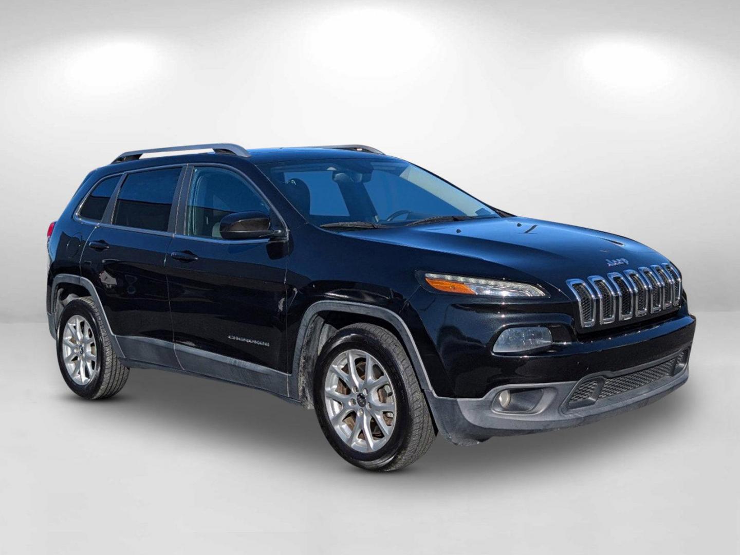 2014 /Black Jeep Cherokee Latitude (1C4PJLCS7EW) with an Regular Unleaded V-6 3.2 L/198 engine, 9-Speed Automatic w/OD transmission, located at 521 Old Farm Lane Rd, Prattville, AL, 36066, (334) 325-1505, 32.482460, -86.416367 - 2014 Jeep Cherokee Latitude - Photo#2