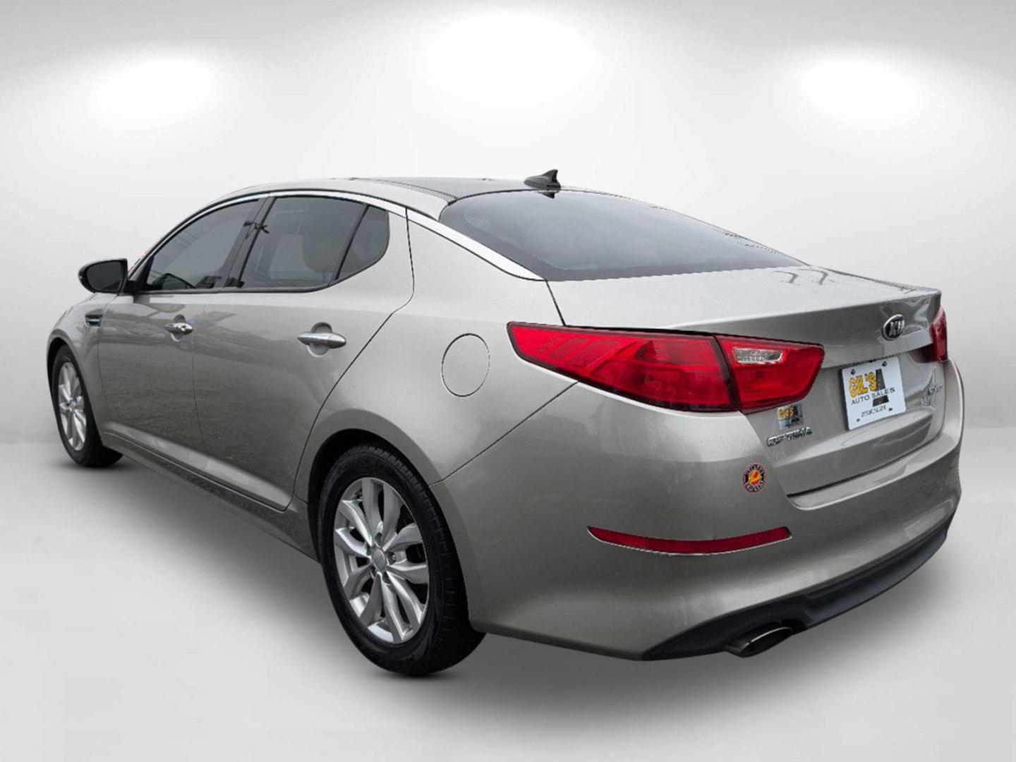 2014 /Beige Kia Optima EX (5XXGN4A78EG) with an Regular Unleaded I-4 2.4 L/144 engine, 6-Speed Automatic w/OD transmission, located at 1430 Gateway Drive, Opelika, AL, 36801, (334) 239-0944, 32.637871, -85.409790 - 2014 Kia Optima EX - Photo#6