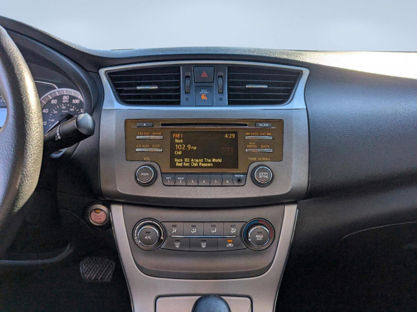 2014 /Charcoal Nissan Sentra SV (3N1AB7APXEY) with an Regular Unleaded I-4 1.8 L/110 engine, 1-Speed CVT w/OD transmission, located at 1430 Gateway Drive, Opelika, AL, 36801, (334) 239-0944, 32.637871, -85.409790 - 2014 Nissan Sentra SV - Photo#13