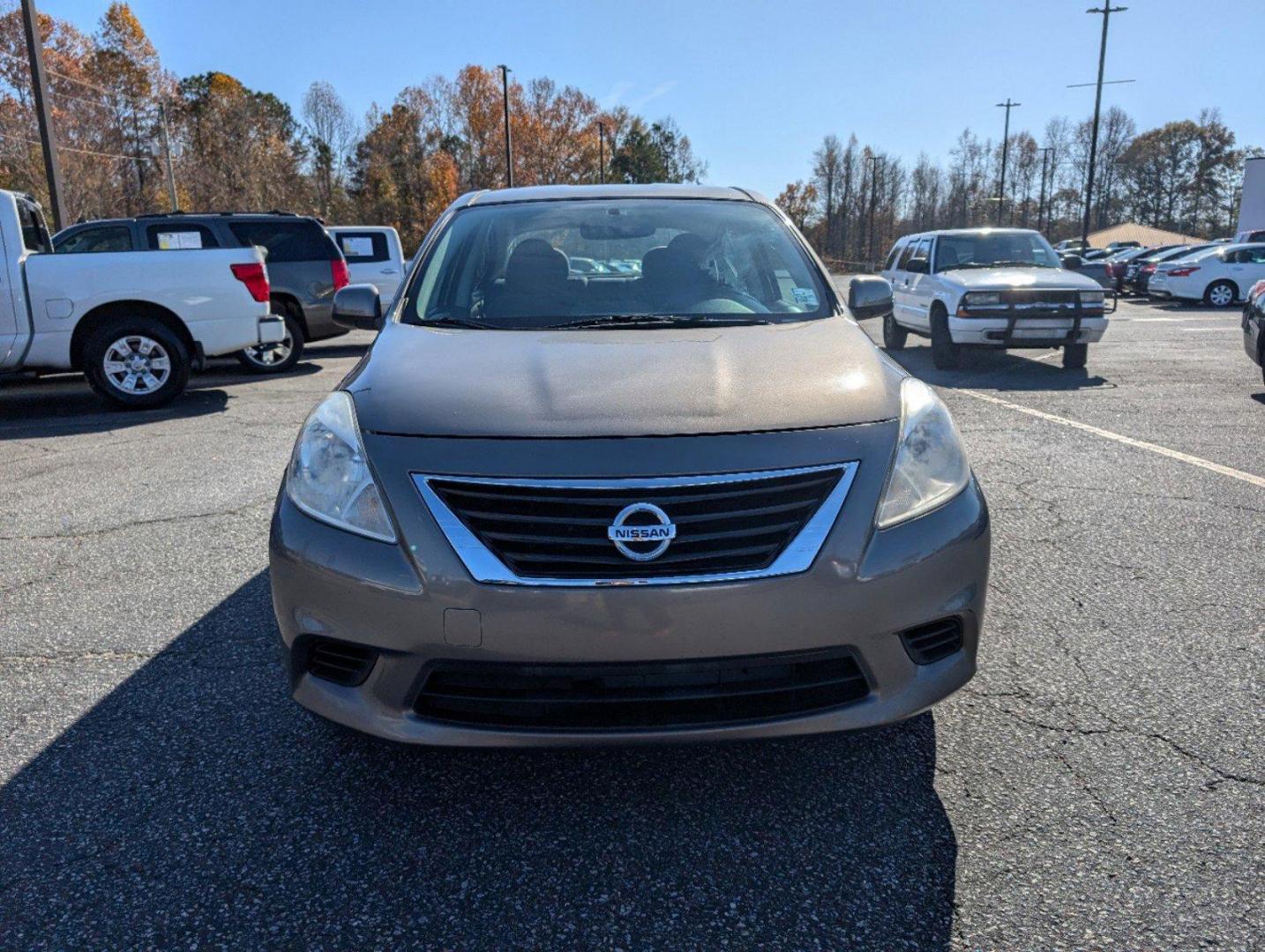 2014 /Charcoal Nissan Versa SV (3N1CN7AP9EL) with an Regular Unleaded I-4 1.6 L/98 engine, 1-Speed CVT w/OD transmission, located at 3959 U.S. 80 W, Phenix City, AL, 36870, (334) 297-4885, 32.469296, -85.135185 - 2014 Nissan Versa SV - Photo#1