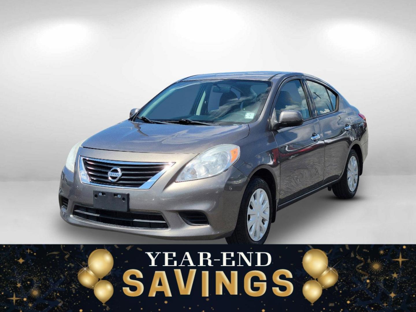 2014 Titanium /Charcoal Nissan Versa SV (3N1CN7AP4EL) with an Regular Unleaded I-4 1.6 L/98 engine, 1-Speed CVT w/OD transmission, located at 521 Old Farm Lane Rd, Prattville, AL, 36066, (334) 325-1505, 32.482460, -86.416367 - 2014 Nissan Versa SV - Photo#0