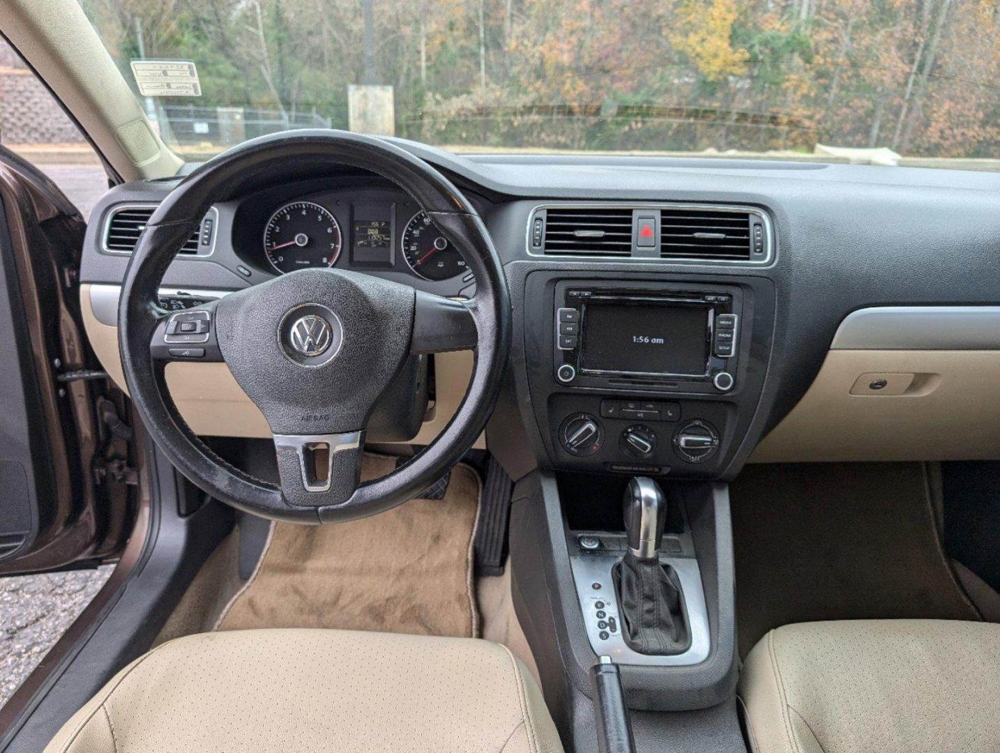 2014 Volkswagen Jetta Sedan (3VWD17AJ6EM) with an Intercooled Turbo Regular Unleaded I-4 1.8 L/110 engine, 6-Speed Automatic w/OD transmission, located at 3959 U.S. 80 W, Phenix City, AL, 36870, (334) 297-4885, 32.469296, -85.135185 - 2014 Volkswagen Jetta Sedan - Photo#12