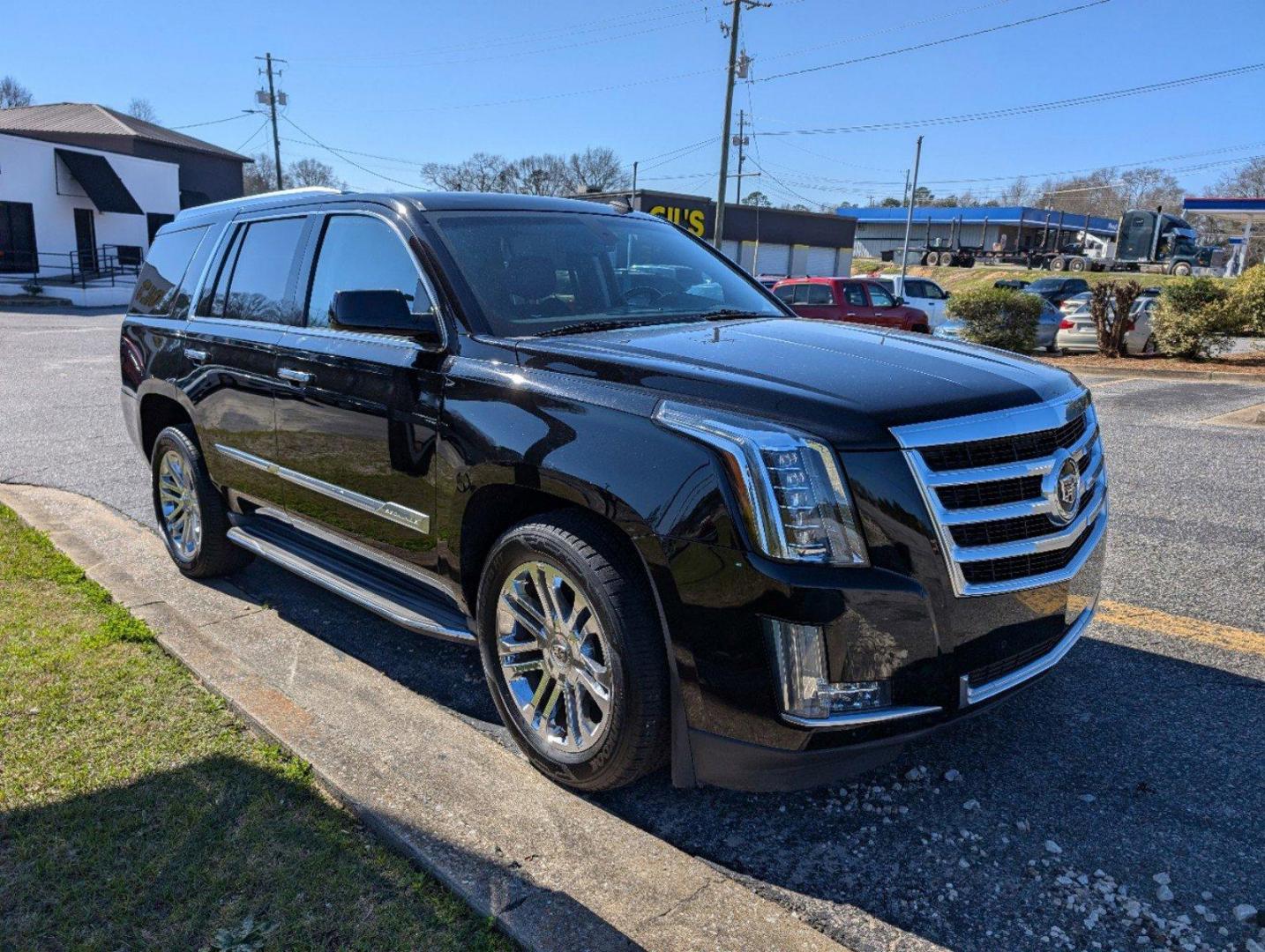 2015 /Jet Black Cadillac Escalade Standard (1GYS3AKJ0FR) with an Gas V8 6.2L/376 engine, 8-Speed Automatic transmission, located at 1430 Gateway Drive, Opelika, AL, 36801, (334) 239-0944, 32.637871, -85.409790 - 2015 Cadillac Escalade Standard - Photo#2