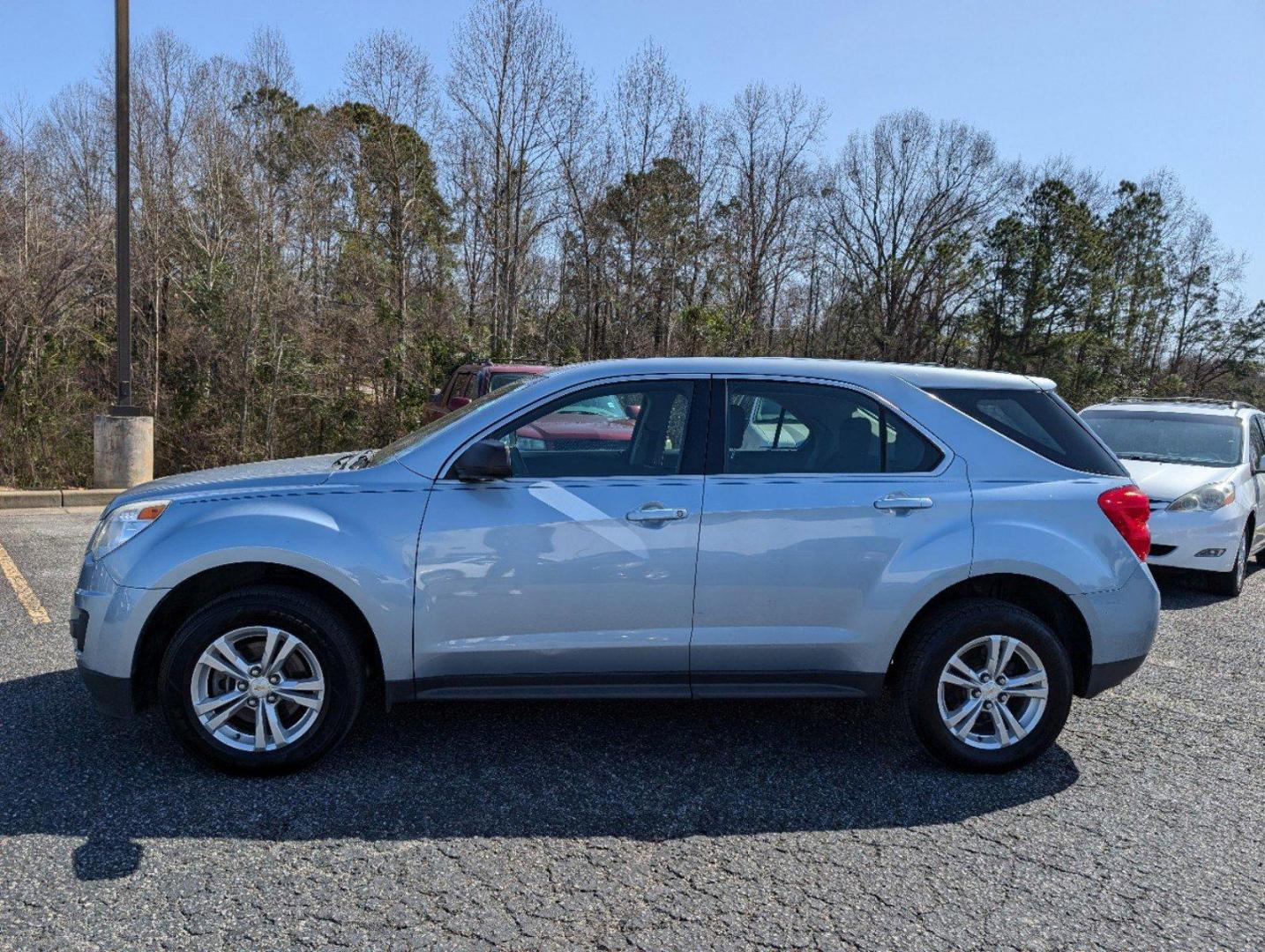 2015 /Jet Black Chevrolet Equinox LS (2GNALAEK9F6) with an Gas I4 2.4/145 engine, 6-Speed Automatic transmission, located at 804 22nd Ave, Phenix City, AL, 36870, (334) 297-1860, 32.484749, -85.024475 - 2015 Chevrolet Equinox LS - Photo#7